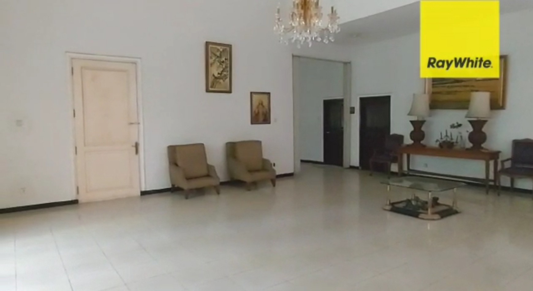 Dijual rumah area komersial Sangat Strategis di raya Merr / Raya Dharmahusada Indah timur