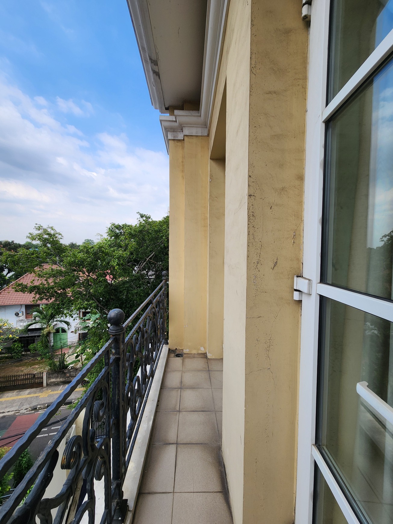 Apt. Cik Ditiro Residence, Menteng