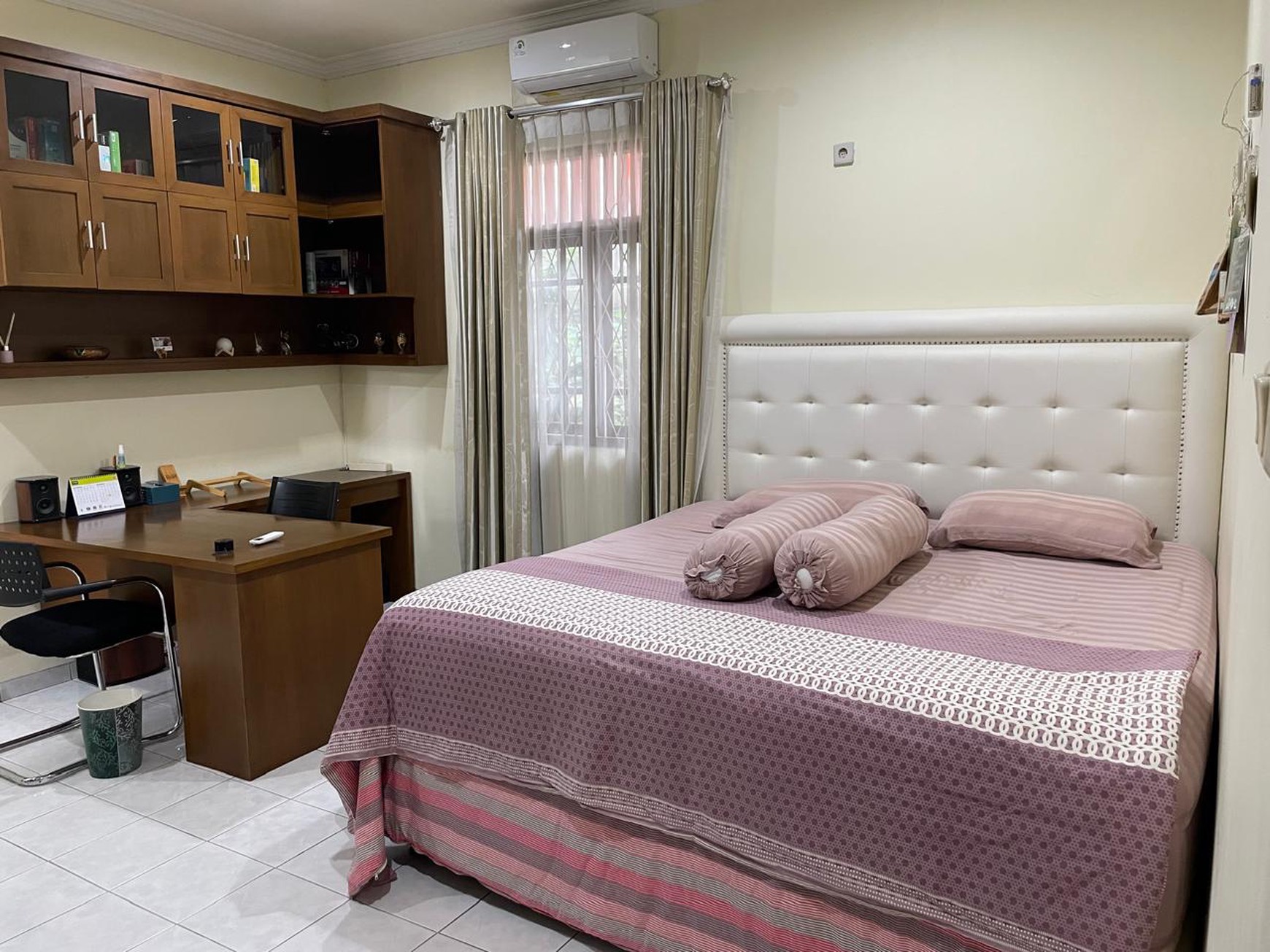 Rumah Luas SHM Siap Huni dengan Hunian Nyaman @Ciputat