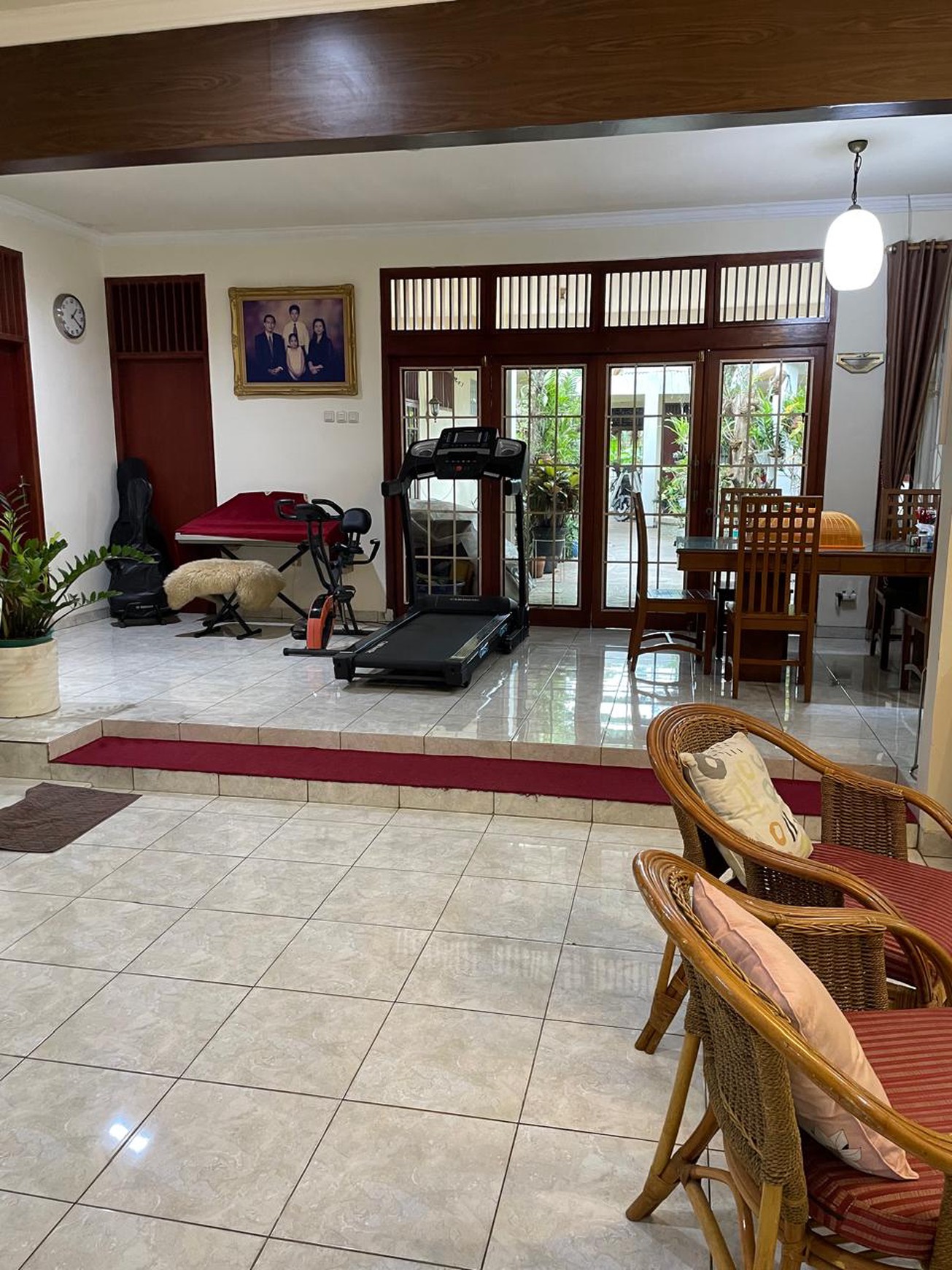 Rumah Luas SHM Siap Huni dengan Hunian Nyaman @Ciputat