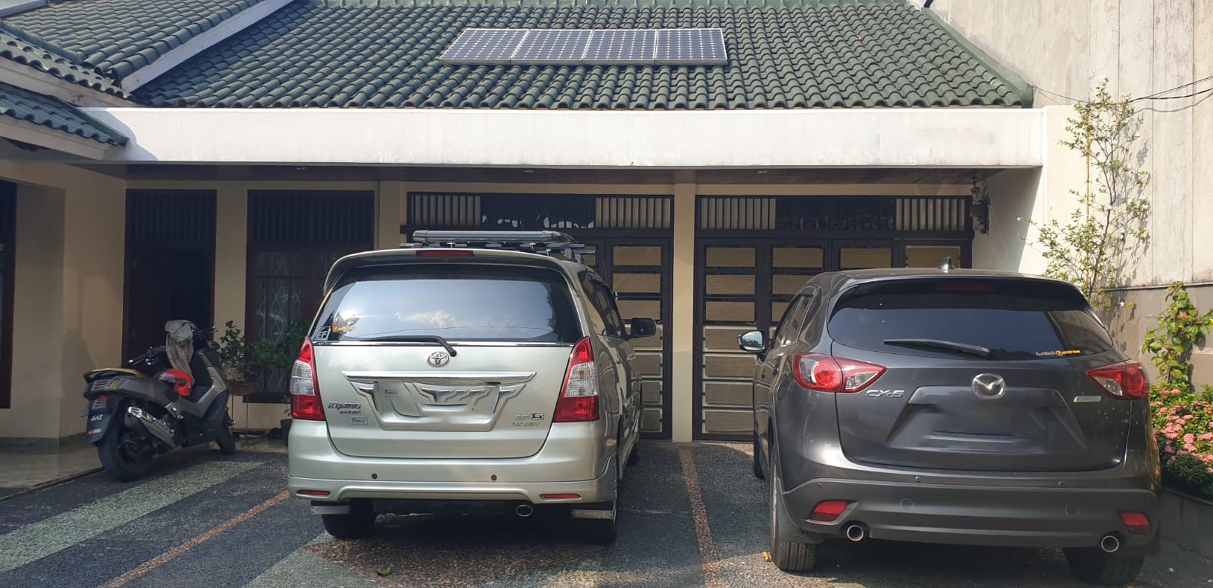 Rumah Luas SHM Siap Huni dengan Hunian Nyaman @Ciputat