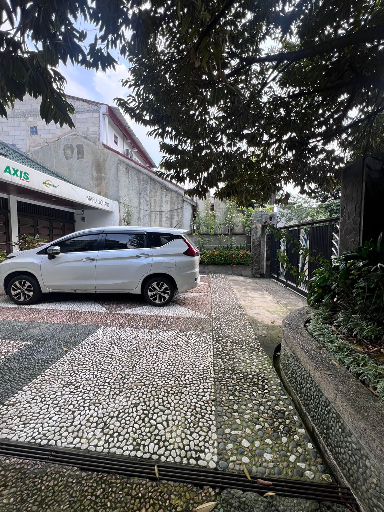Rumah Luas SHM Siap Huni dengan Hunian Nyaman @Ciputat