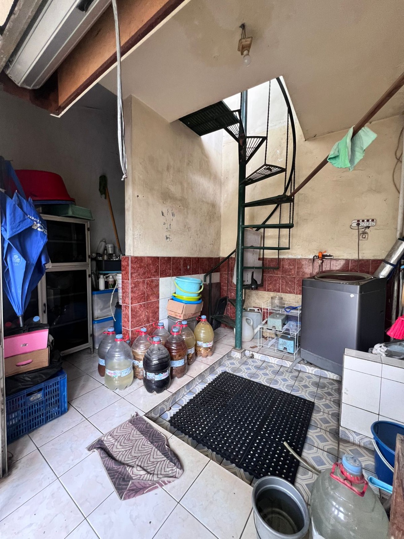 Rumah Luas SHM Siap Huni dengan Hunian Nyaman @Ciputat
