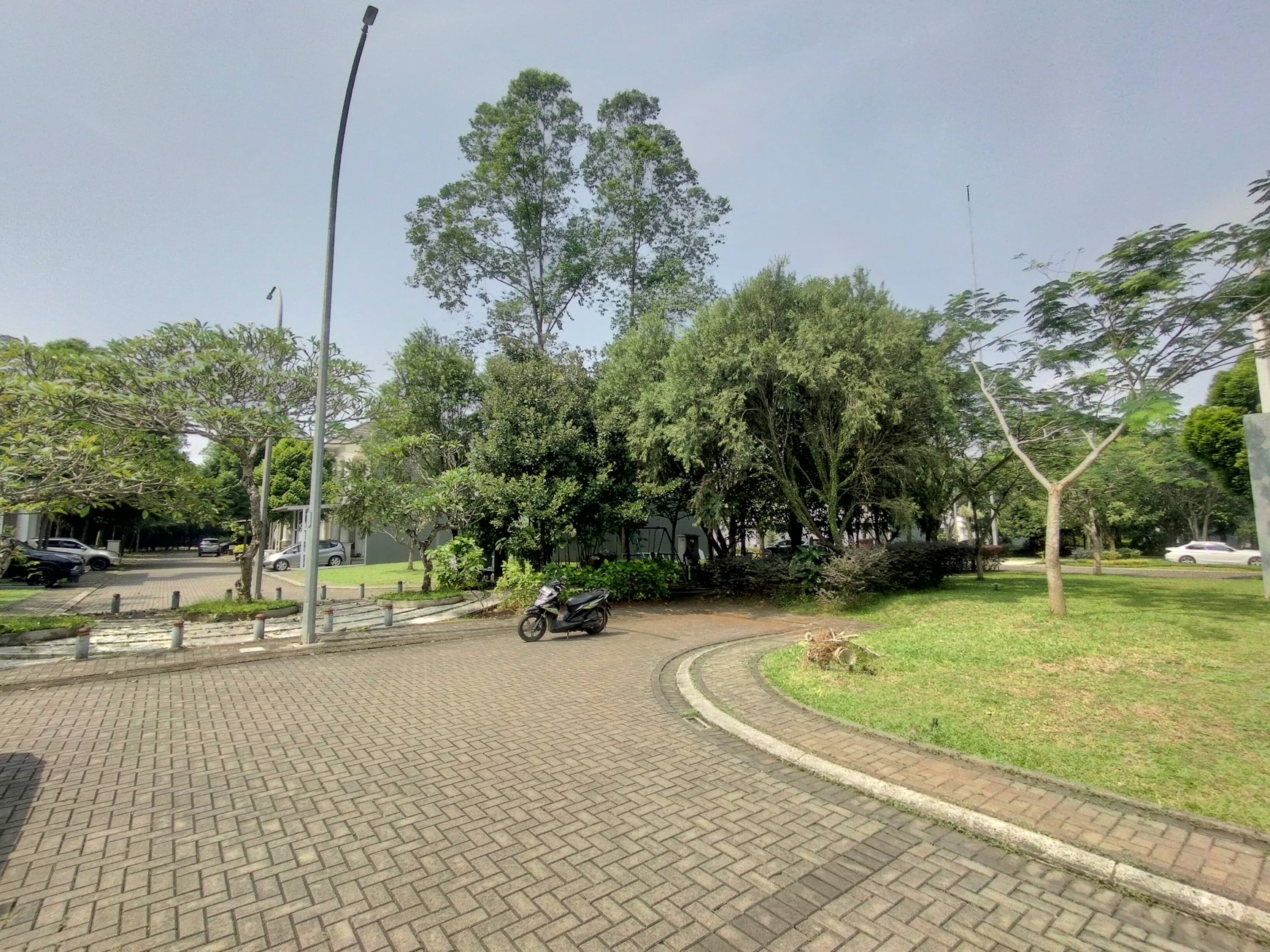 DIJUAL KAVLING HOOK DI CLUSTER ANNILA VANYA PARK BSD