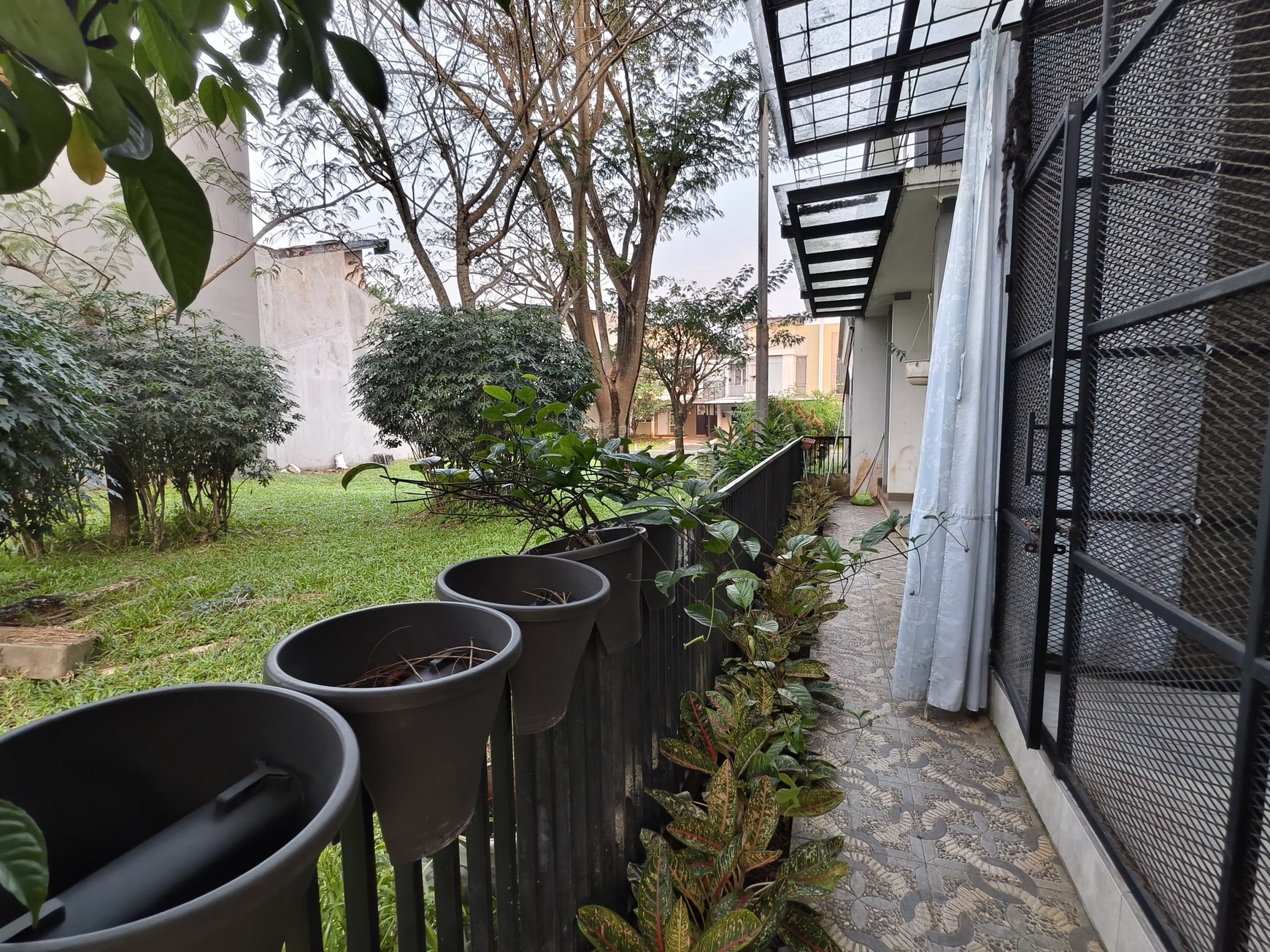Rumah Hoek Badan di ICON COSMO BSD City,dekat AEON Mall