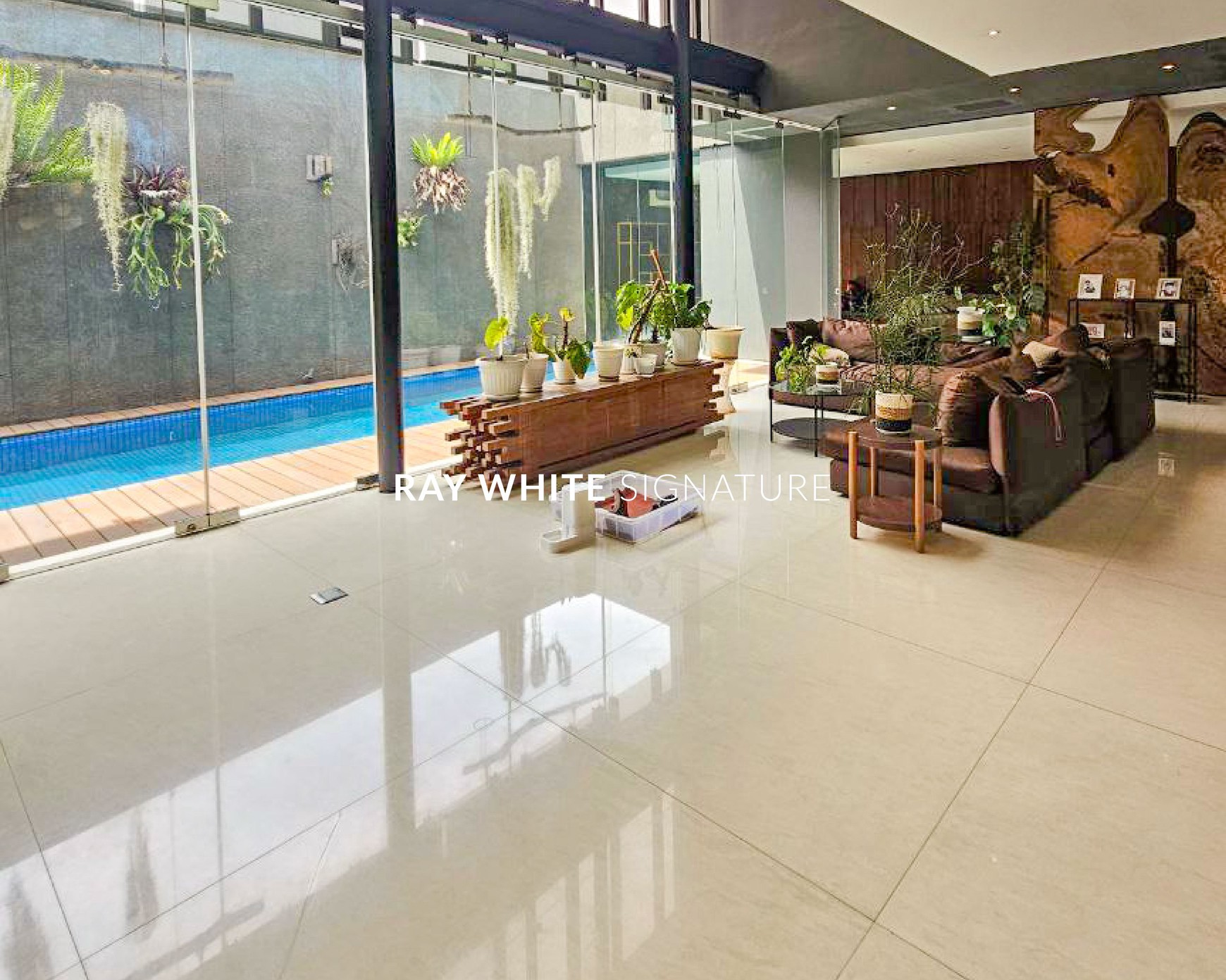 Dijual Rumah Mewah Lokasi Stategis Di Panglima Polim Kebayoran Baru