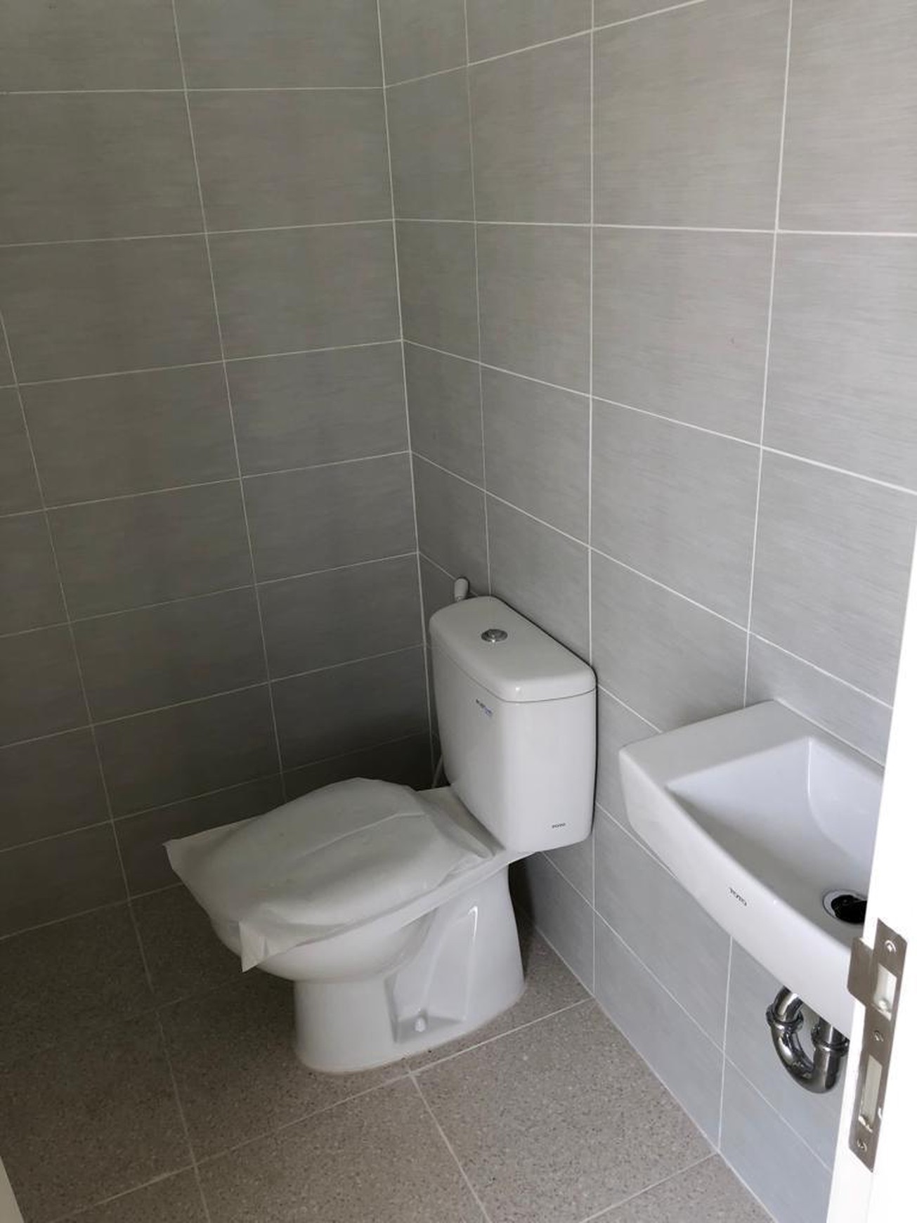 Murah Dijual Rumah Citraland North West Lake - North West Hill Spesial 2 Lantai Dekat Sekolah Citra Berkat , Superindo, Sport Center
