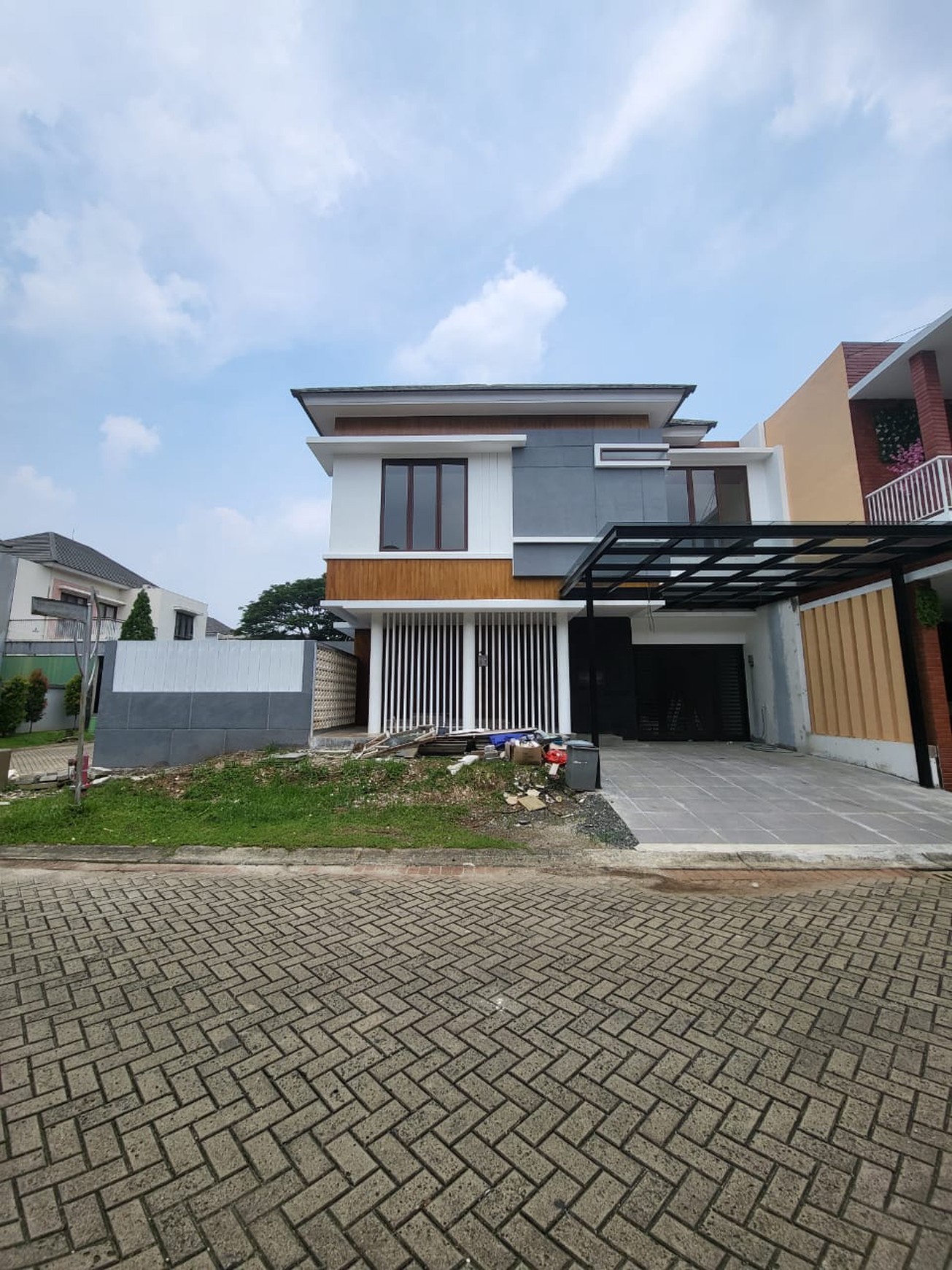 Rumah 2 Lantai SHM Siap Huni Dalam Cluster @Bintaro Sektor 9.