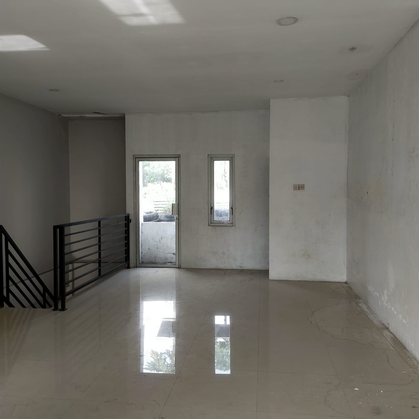 Ruko Strategis Dijalan Jogja-Magelang Km 12 Tridadi, Sleman