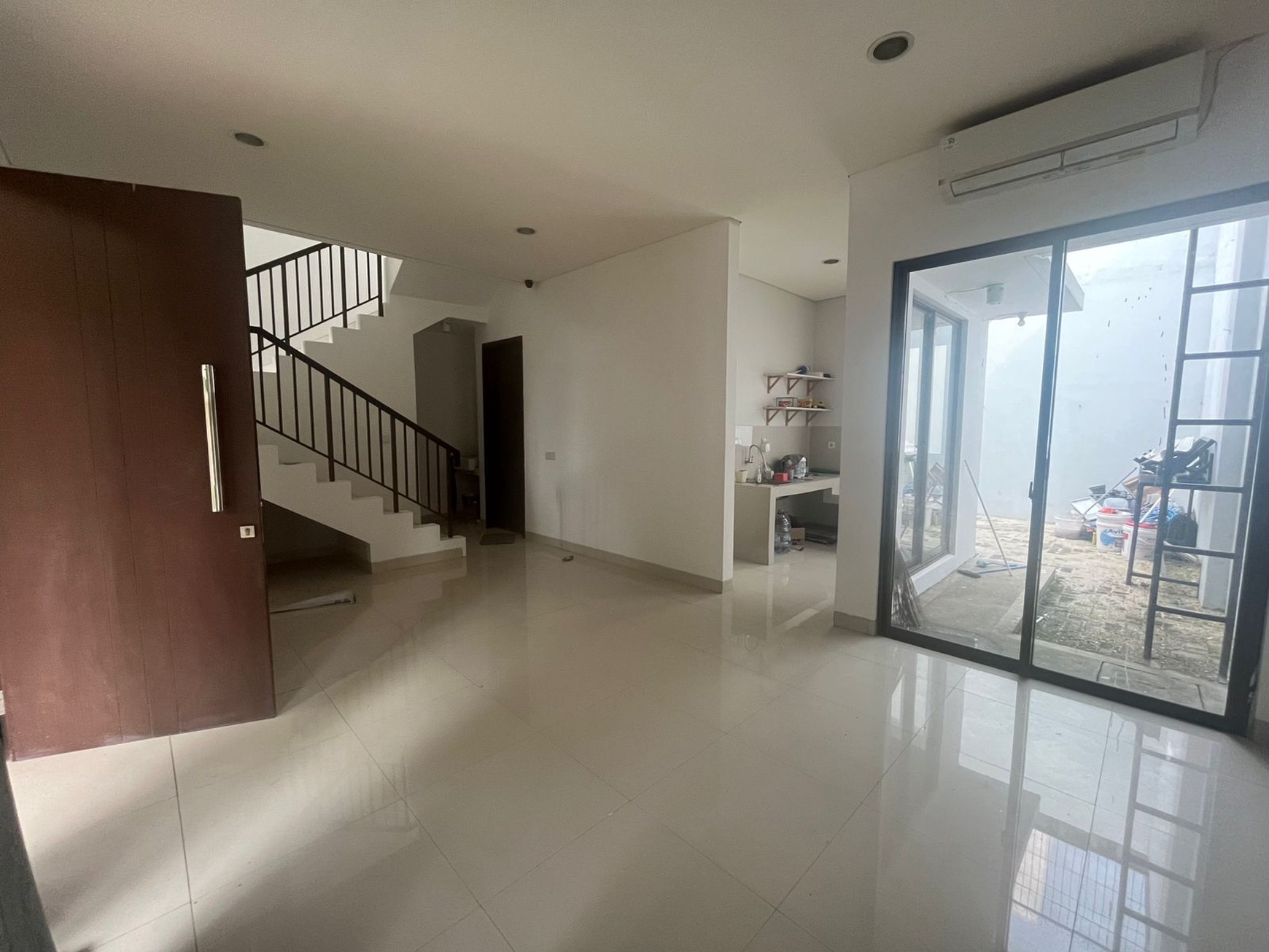 Disewakan Rumah minimalis dekat dengan ICE BSD