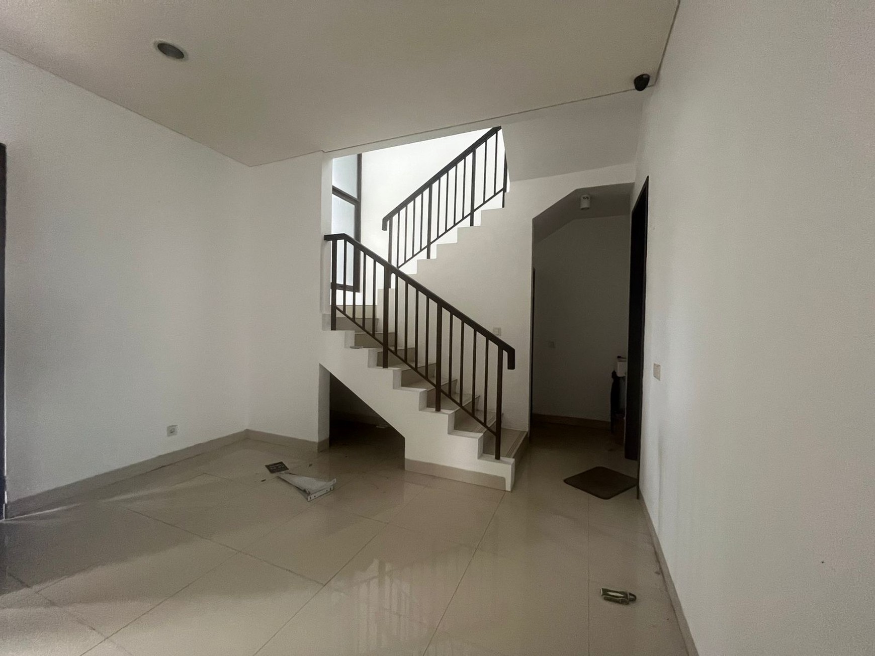 Disewakan Rumah minimalis dekat dengan ICE BSD
