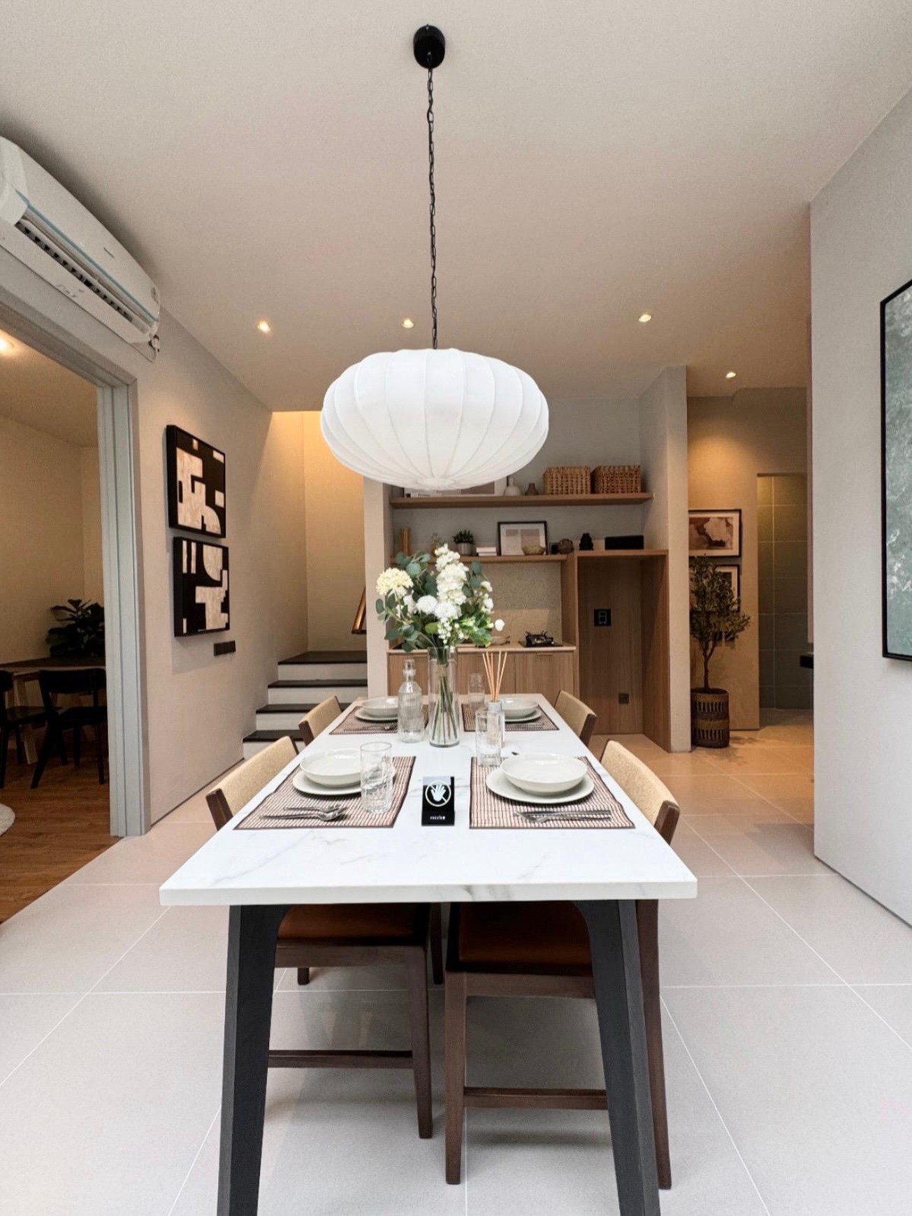 Brand New Townhouse Lebak Bulus Lokasi Strategis
