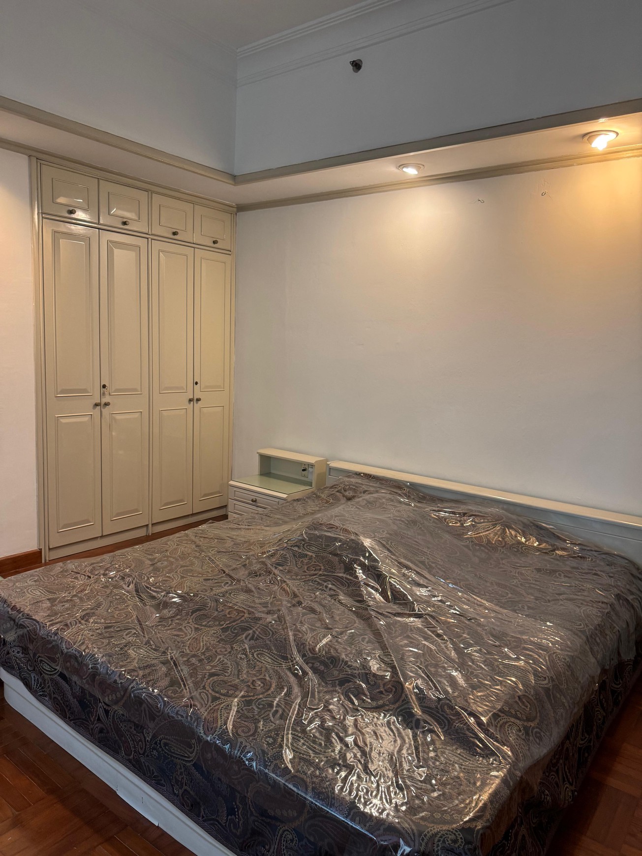 DIJUAL APARTEMEN ASCOTT JAKARTA PUSAT