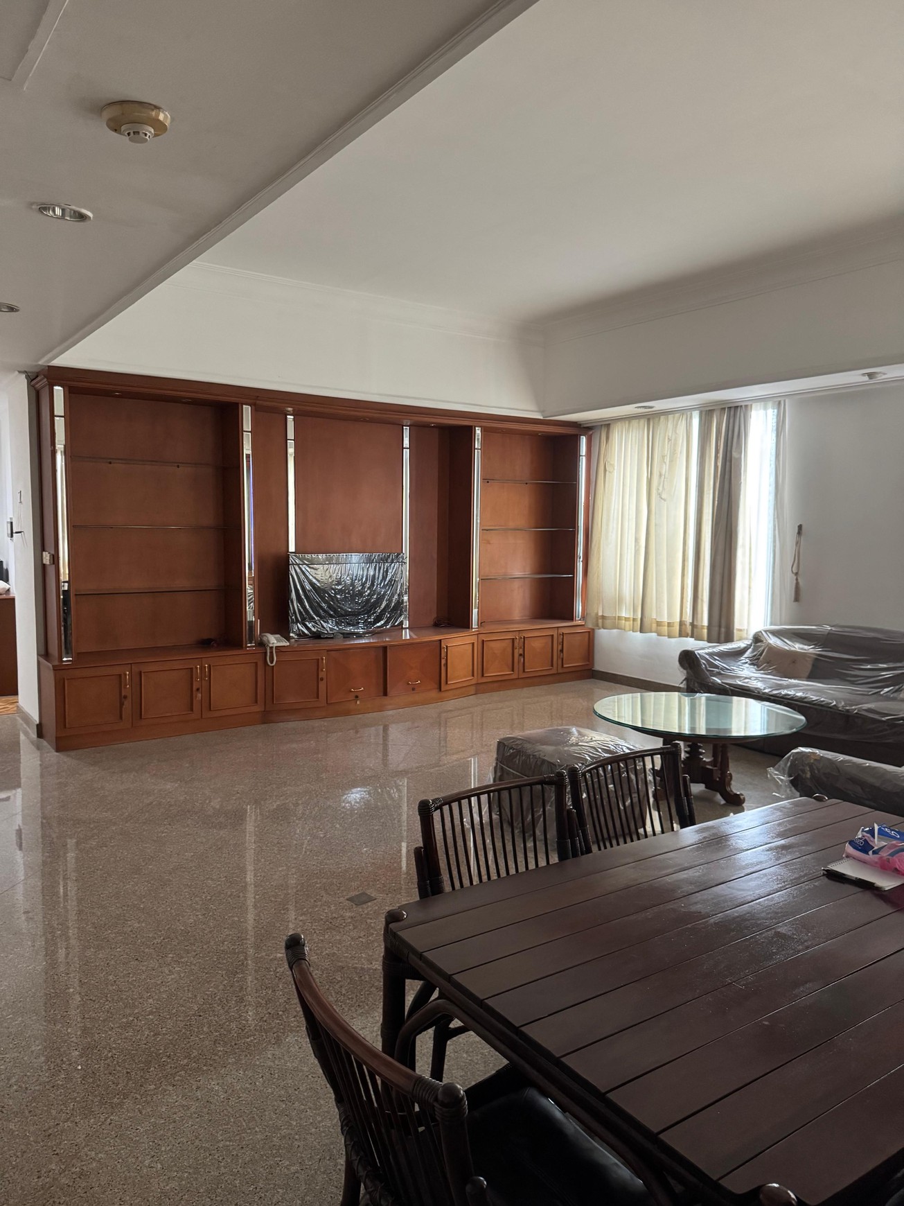 DIJUAL APARTEMEN ASCOTT JAKARTA PUSAT