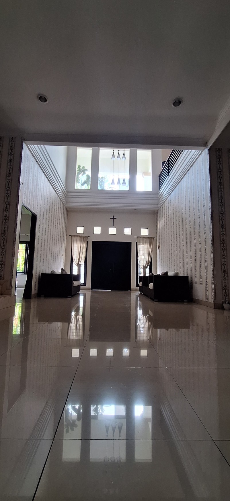 Rumah Bagus Di Villa Melati Mas BSD Tangerang Selatan