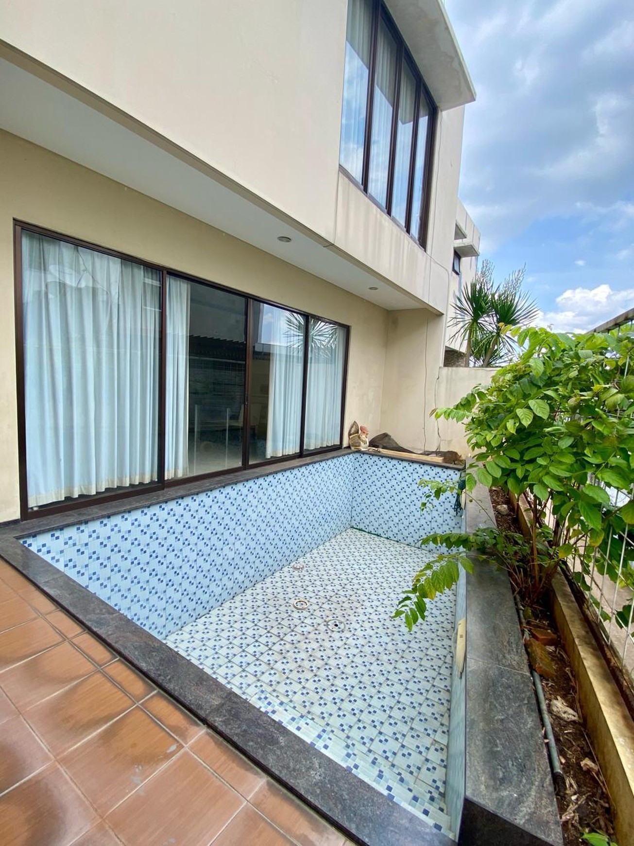 Di Jual Rumah siap huni Jl Lebak Bulus Residence Jakarta Selatan