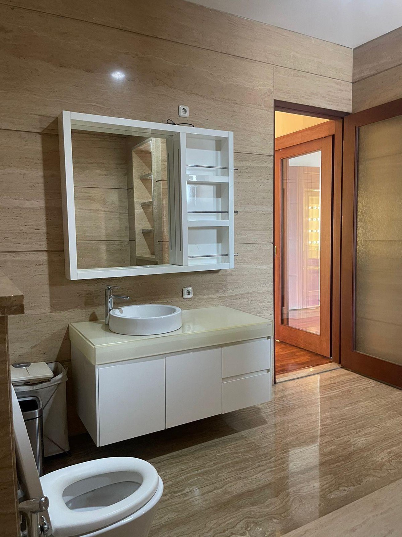 Di Jual Rumah siap huni Jl Lebak Bulus Residence Jakarta Selatan