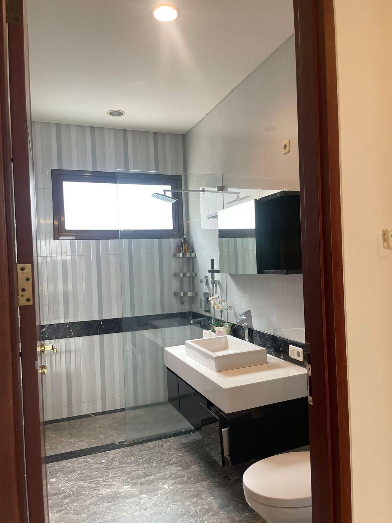 Di Jual Rumah siap huni Jl Lebak Bulus Residence Jakarta Selatan