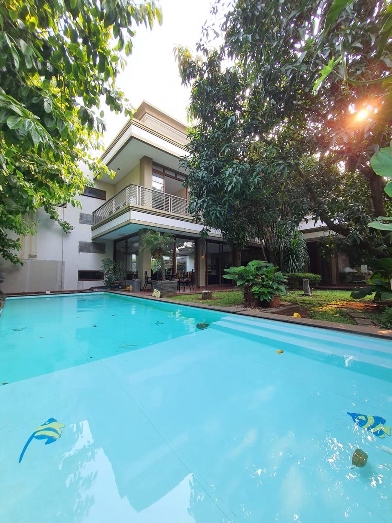 Dijual Rumah Jl. Komp Lemigas Kby Lama- Jaksel