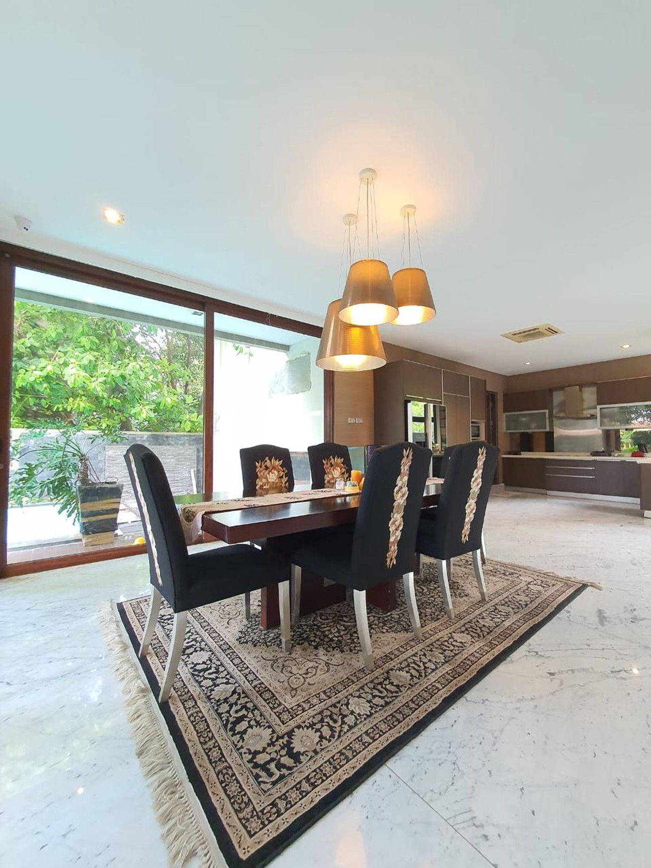 Dijual Rumah Jl. Komp Lemigas Kby Lama- Jaksel