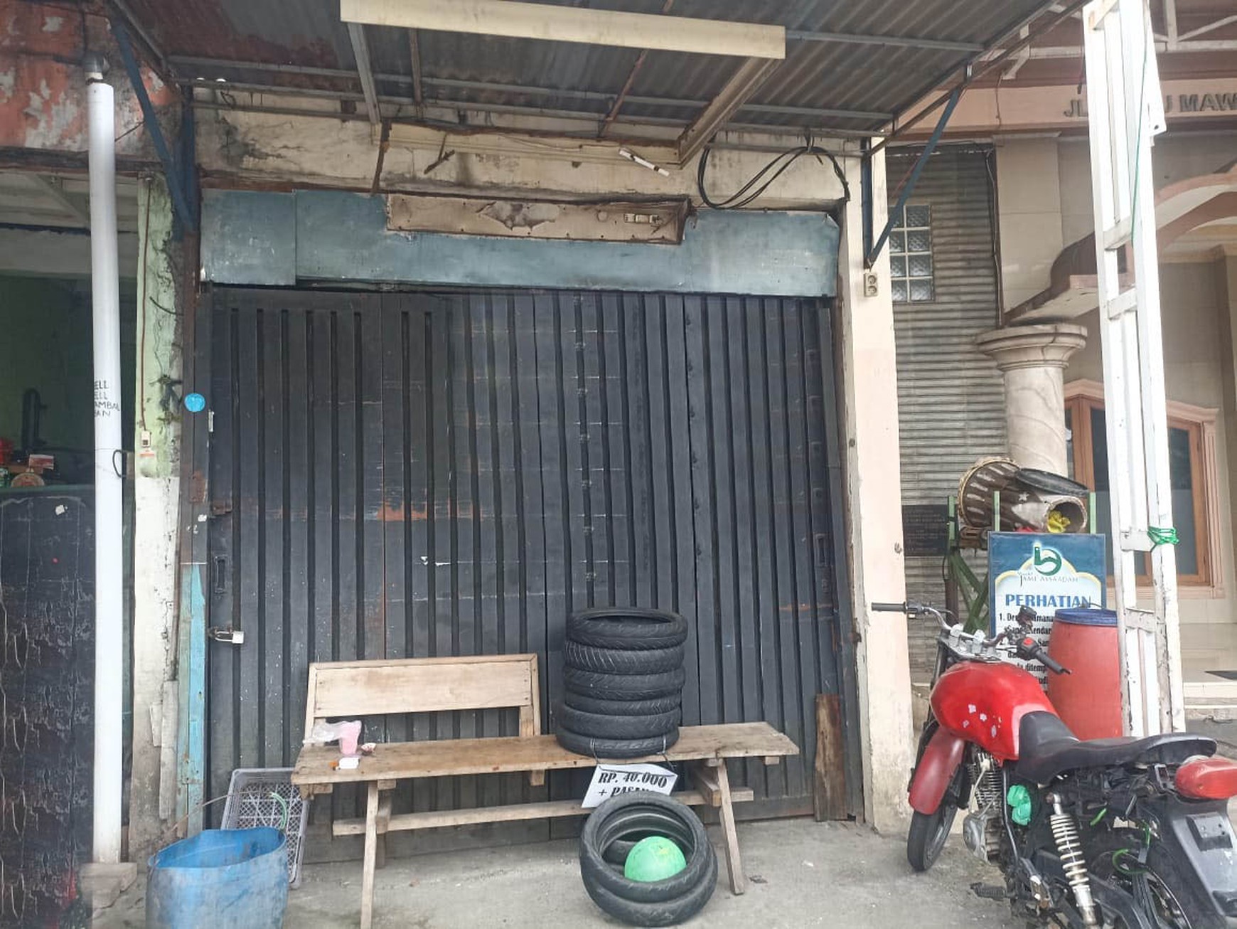 Gudang perlu renovasi, hitung tanah, Jl Mawar Merah, Pondok Kopi Duren Sawit