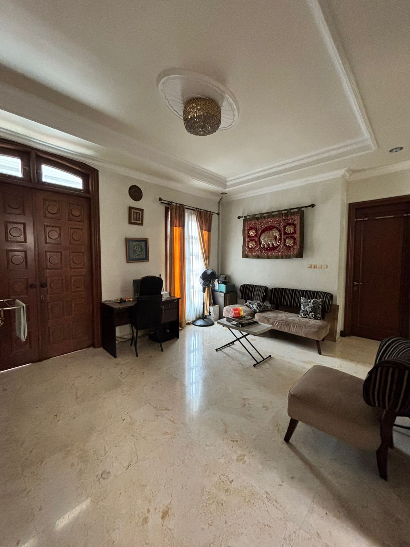 Dijual Rumah Semi Furnished di Cempaka Putih Jakarta Pusat