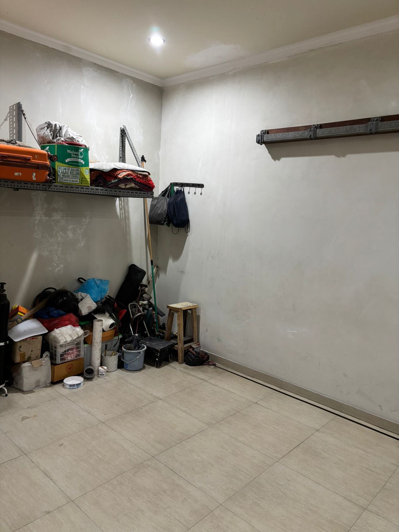 Dijual Rumah Semi Furnished di Cempaka Putih Jakarta Pusat