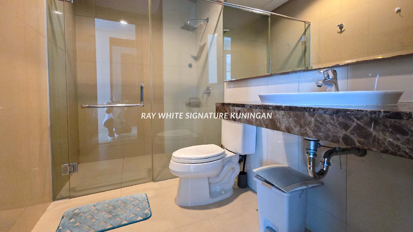 Dijual Apartemen Bagus Kemang Mansion 2 BR , Semi Furnished