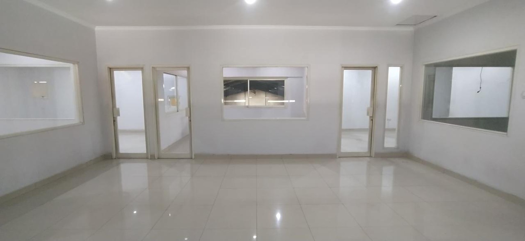 Dijual Gudang Siap Pakai Margomulyo Permai Surabaya 