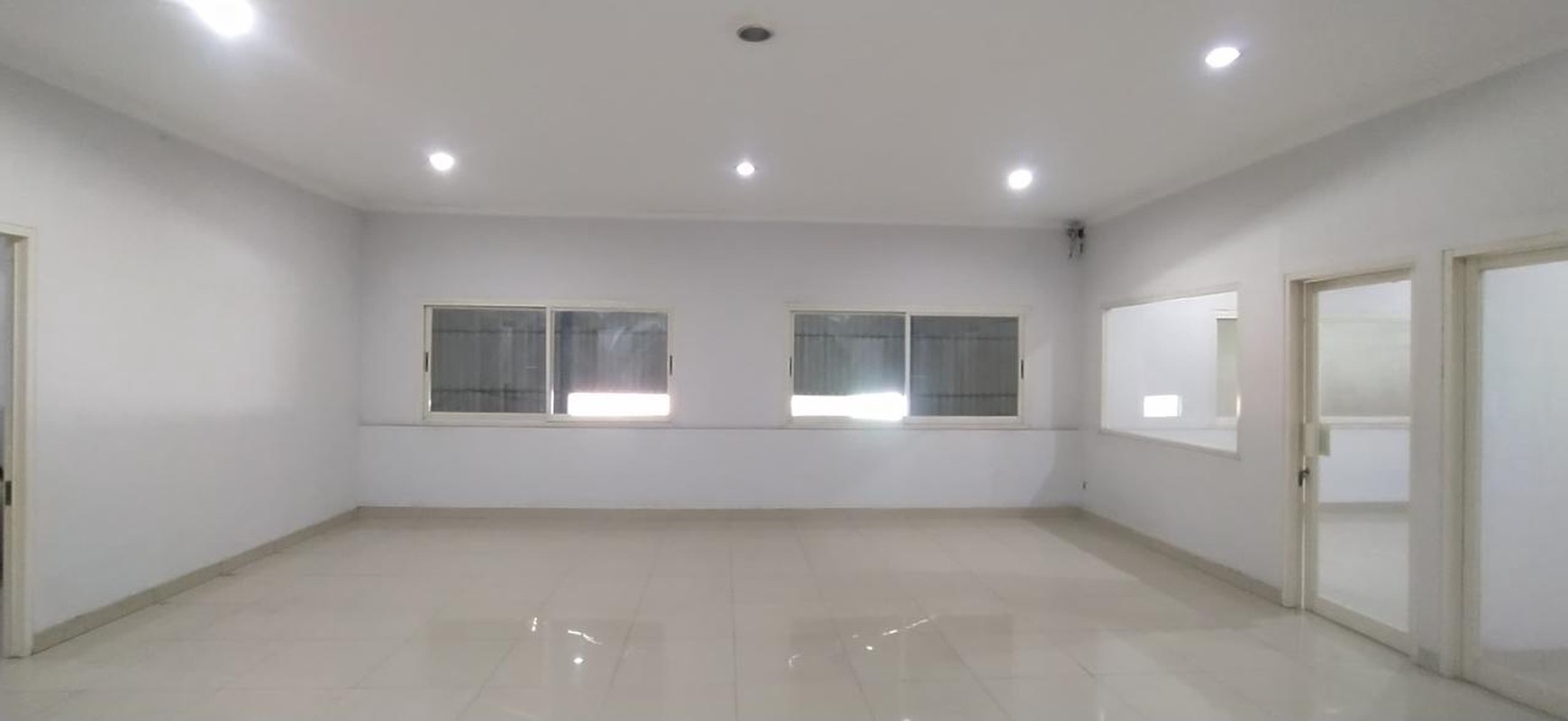 Dijual Gudang Siap Pakai Margomulyo Permai Surabaya 