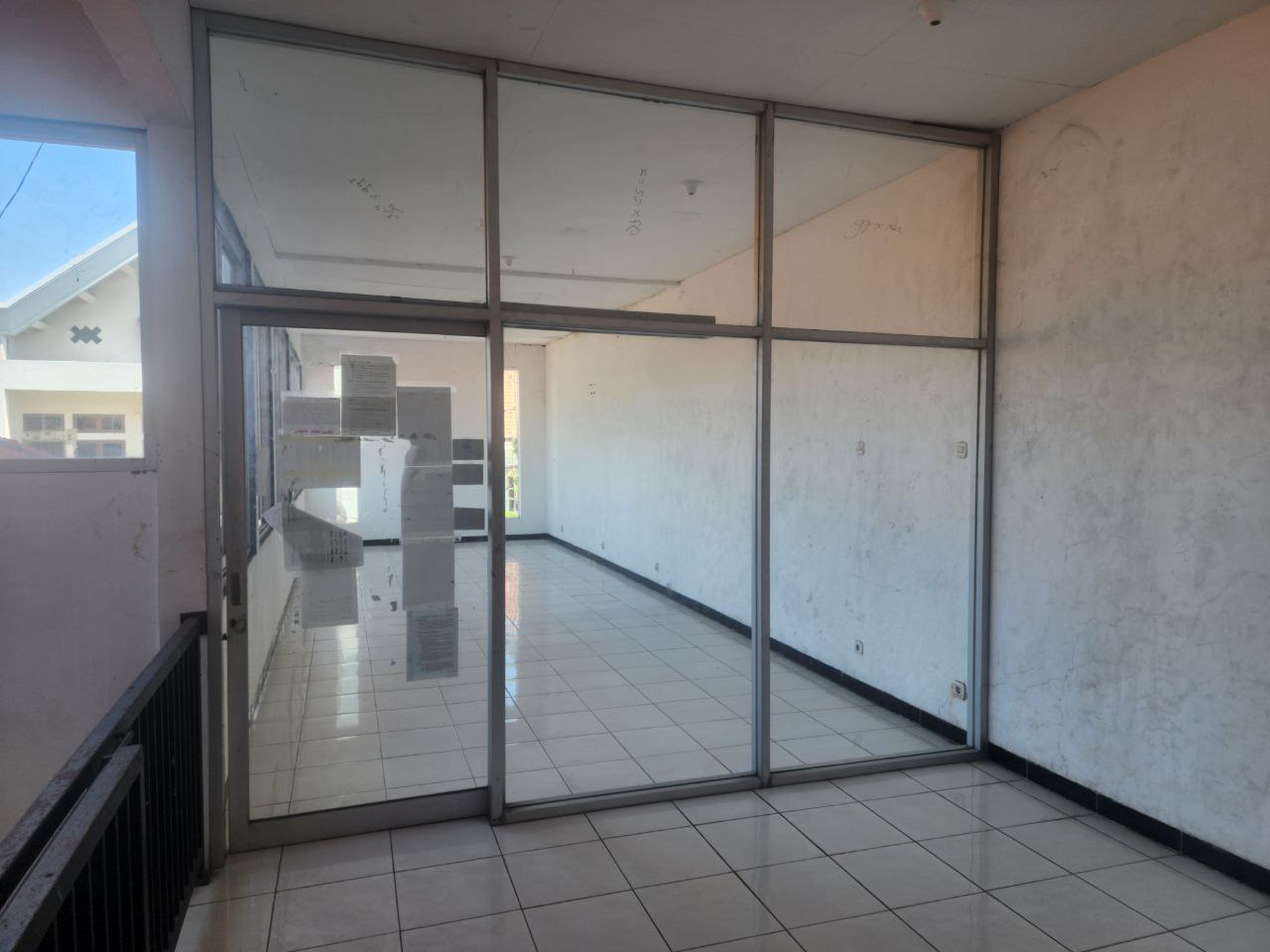 Rumah Murah Lokasi Strategis di Pusat Kota Surabaya