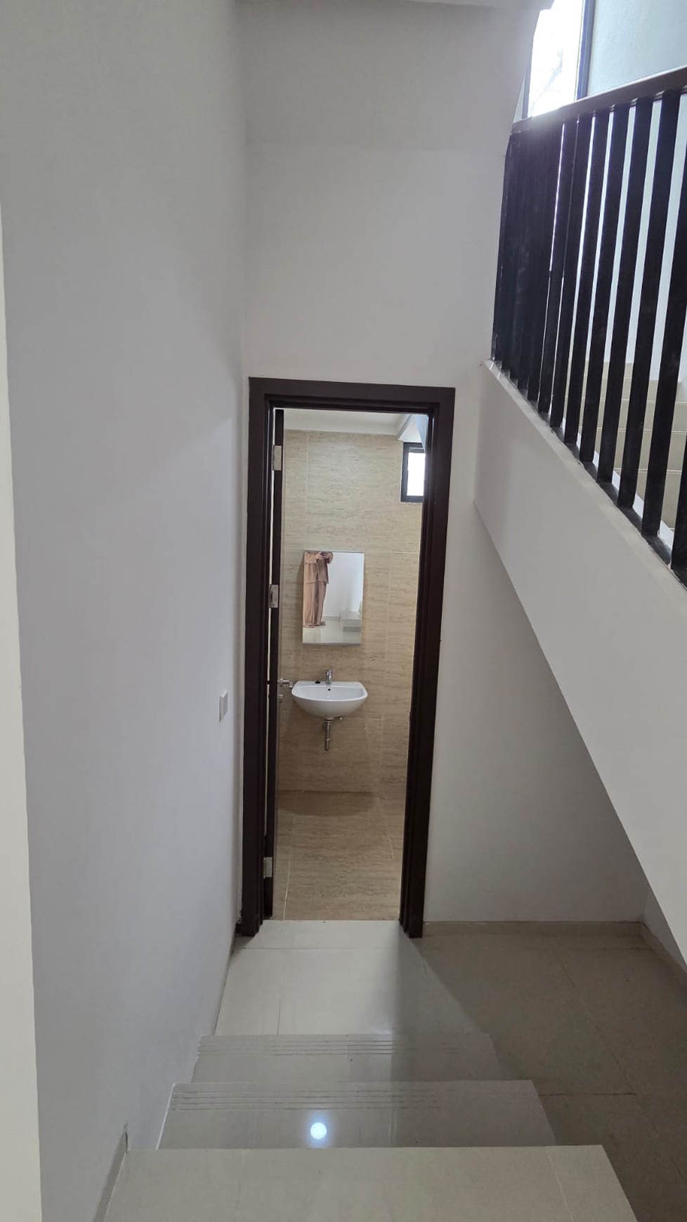 Rumah Cantik Siap Huni dengan Hunian Nyaman @Bintaro Sektor 7