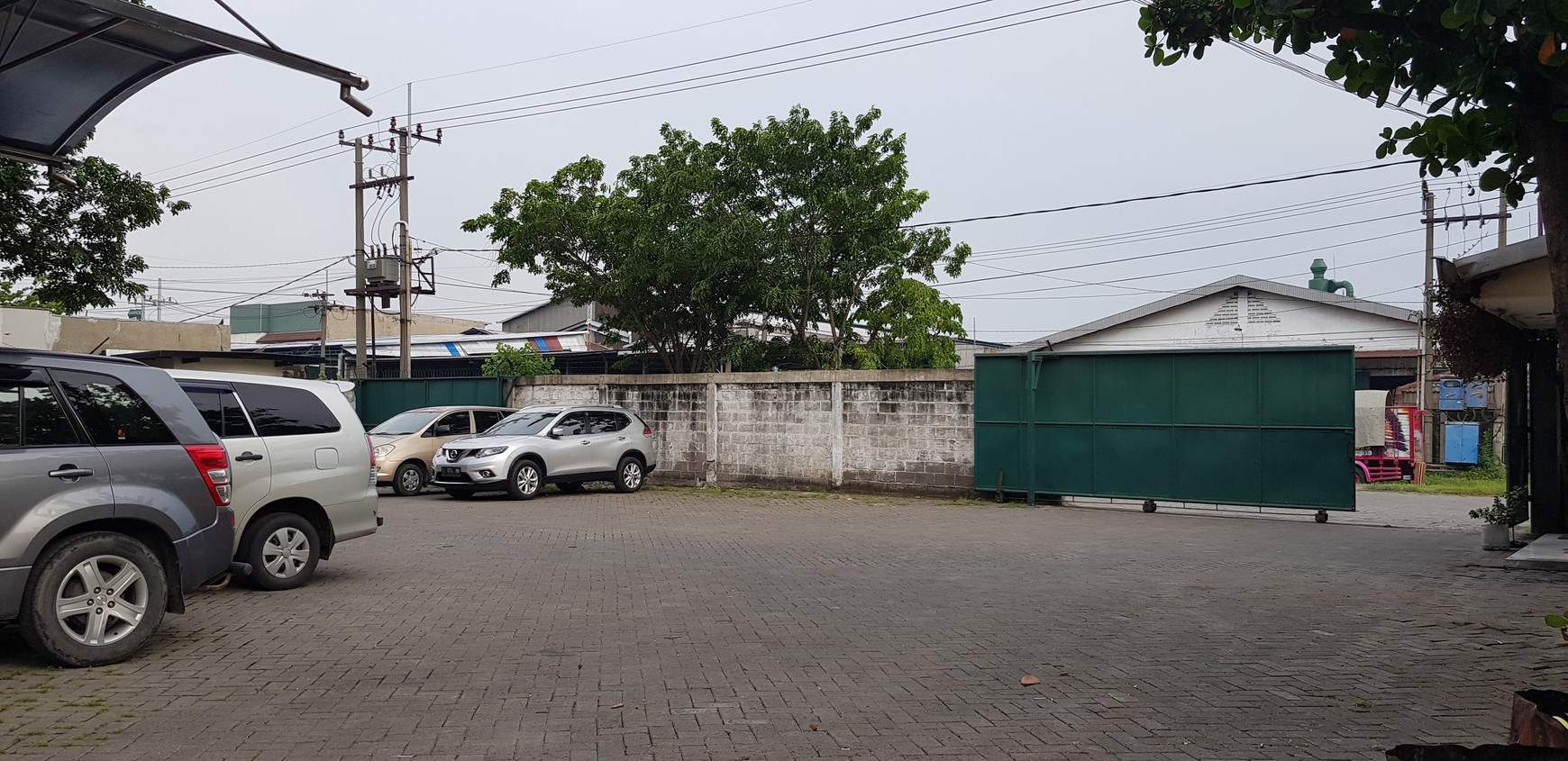 Disewakan Lokasi Strategis Pergudangan Di Surimulya, Surabaya Barat.