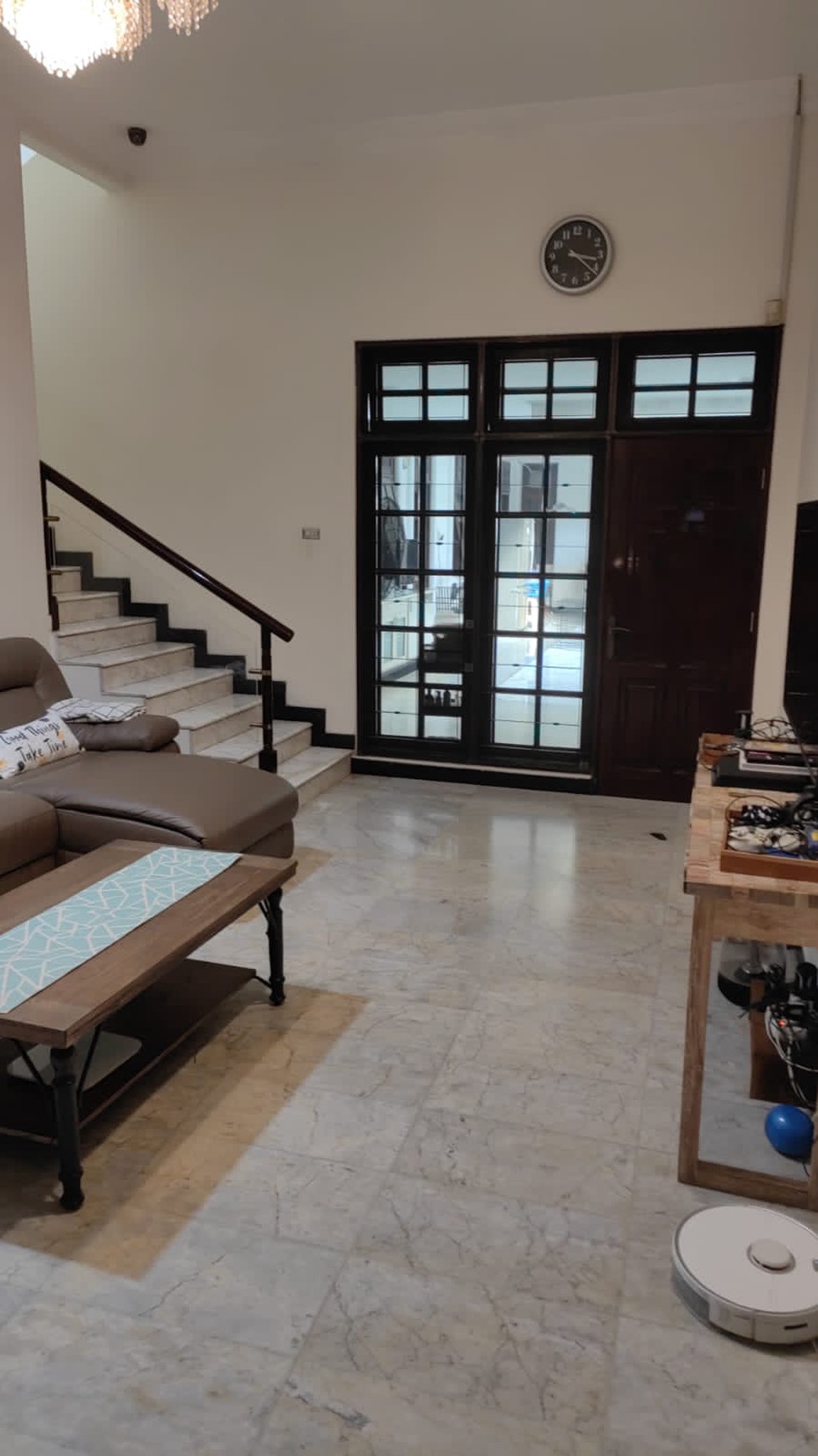 Properti Komersial Siap Pakai & Terawat Jl. Raya Darmo, surabaya