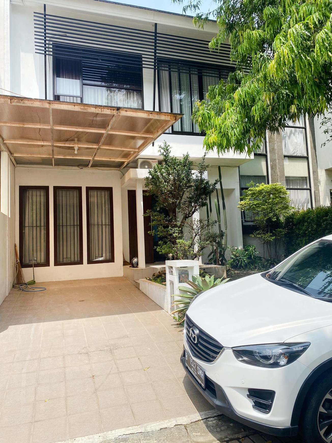 Rumah Bagus Nyaman Siap Huni di Discovery Terra Bintaro Jaya Sektor 9