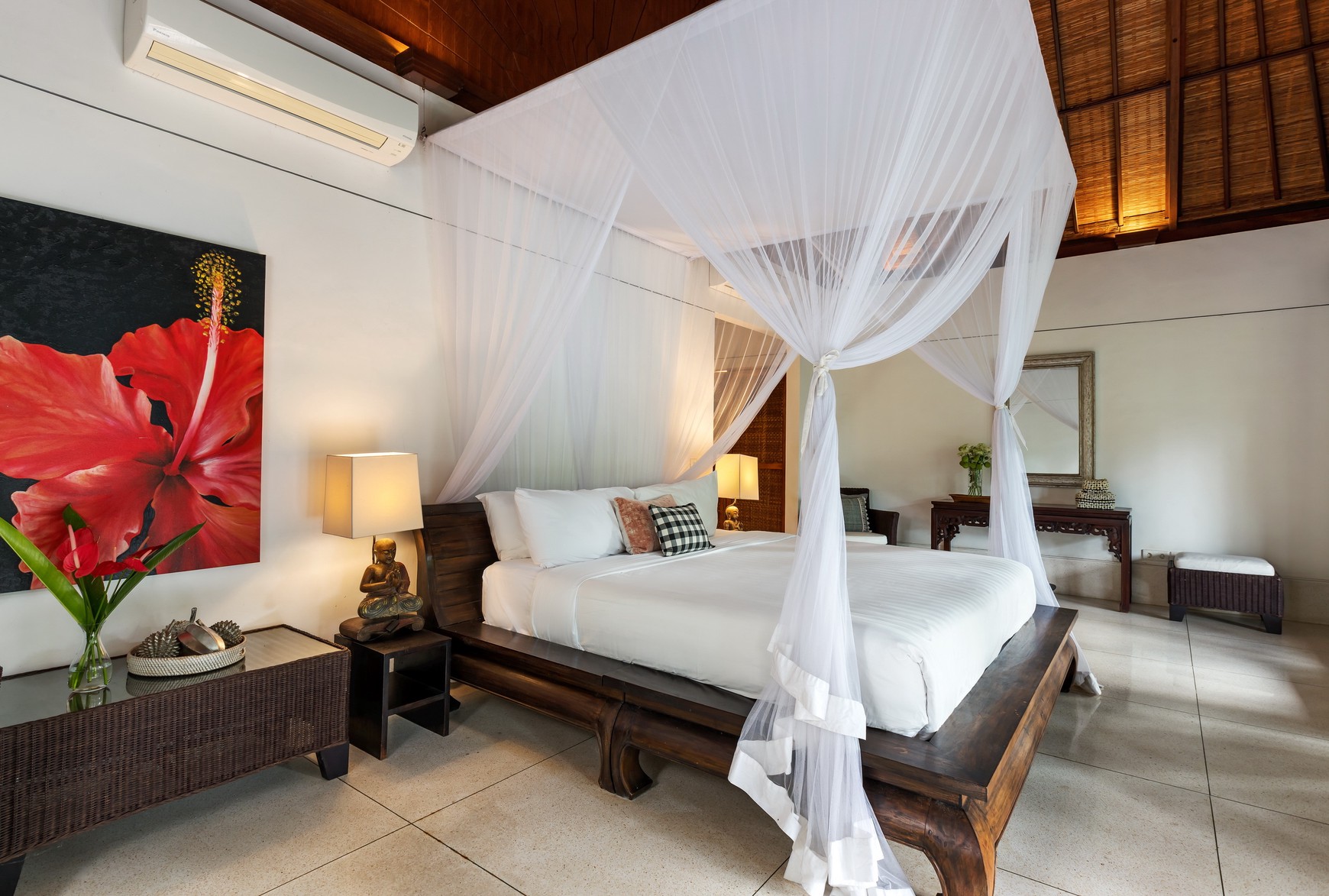 Freehold - Timeless Luxury Villa Estate Overlooking the River in Cepaka, Bali