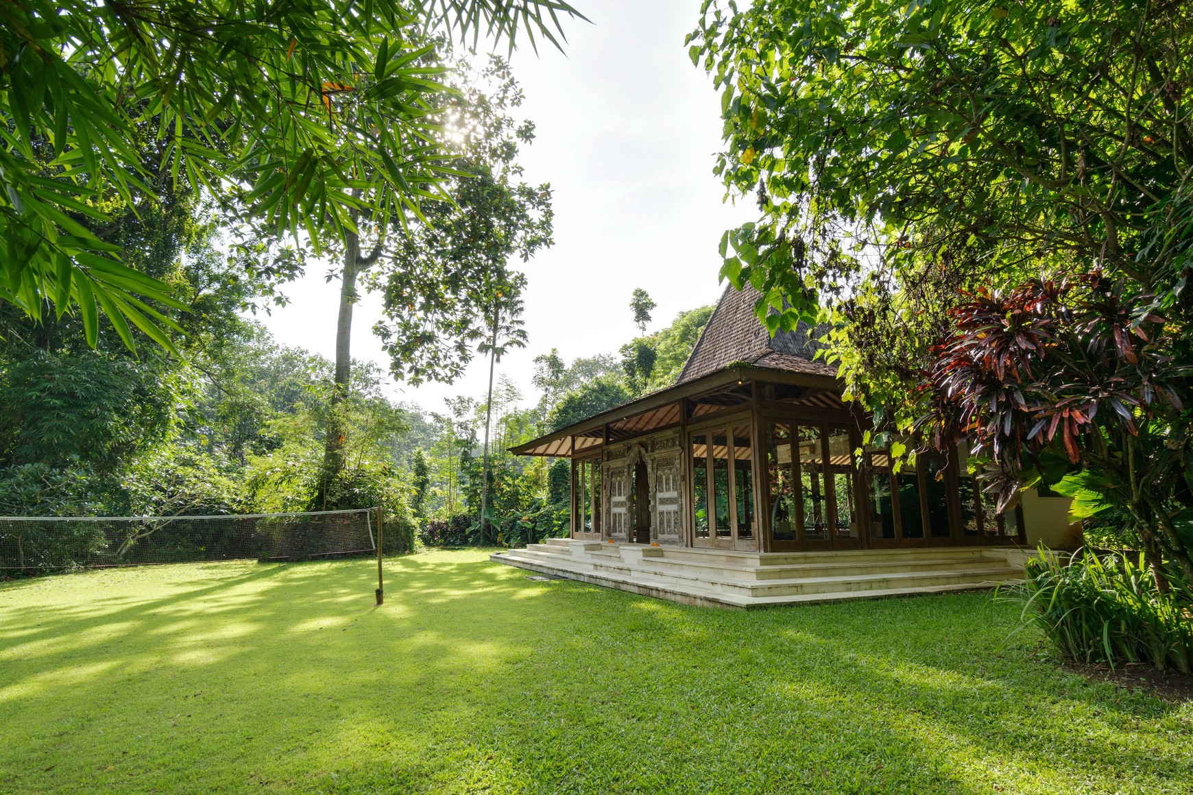 Freehold - Timeless Luxury Villa Estate Overlooking the River in Cepaka, Bali