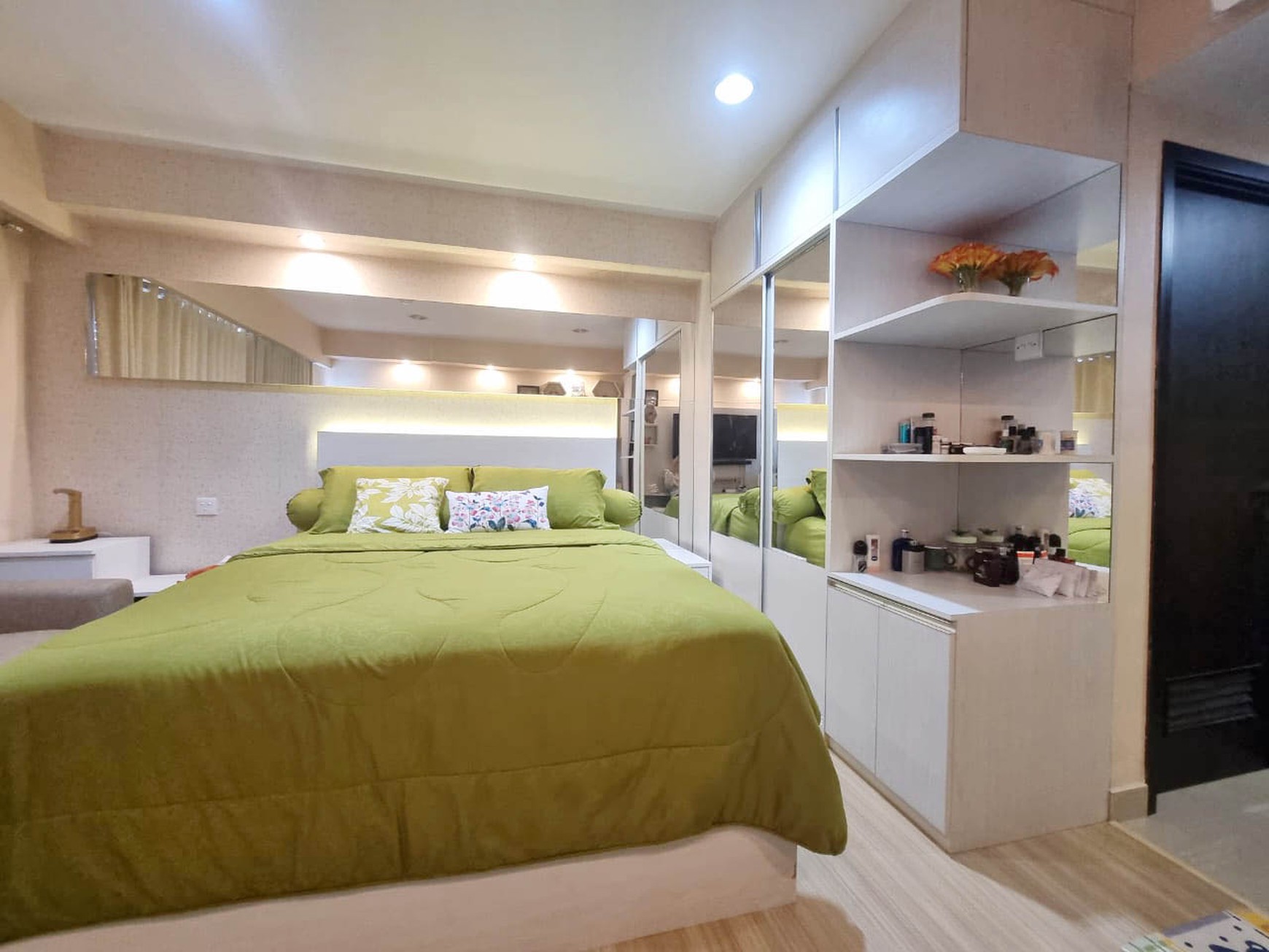 Apartemen The Hive Taman Sari, Cawang