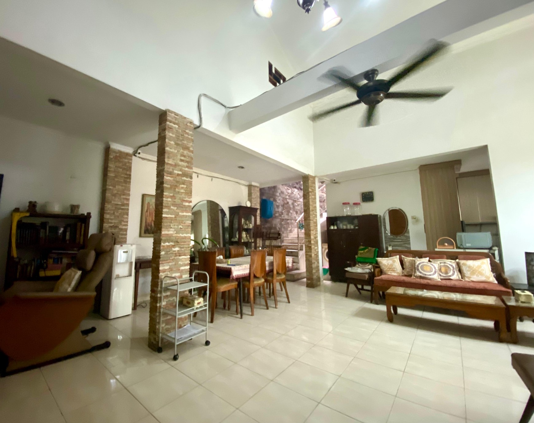  Rumah Hoek Siap Huni di Kucica Bintaro Jaya