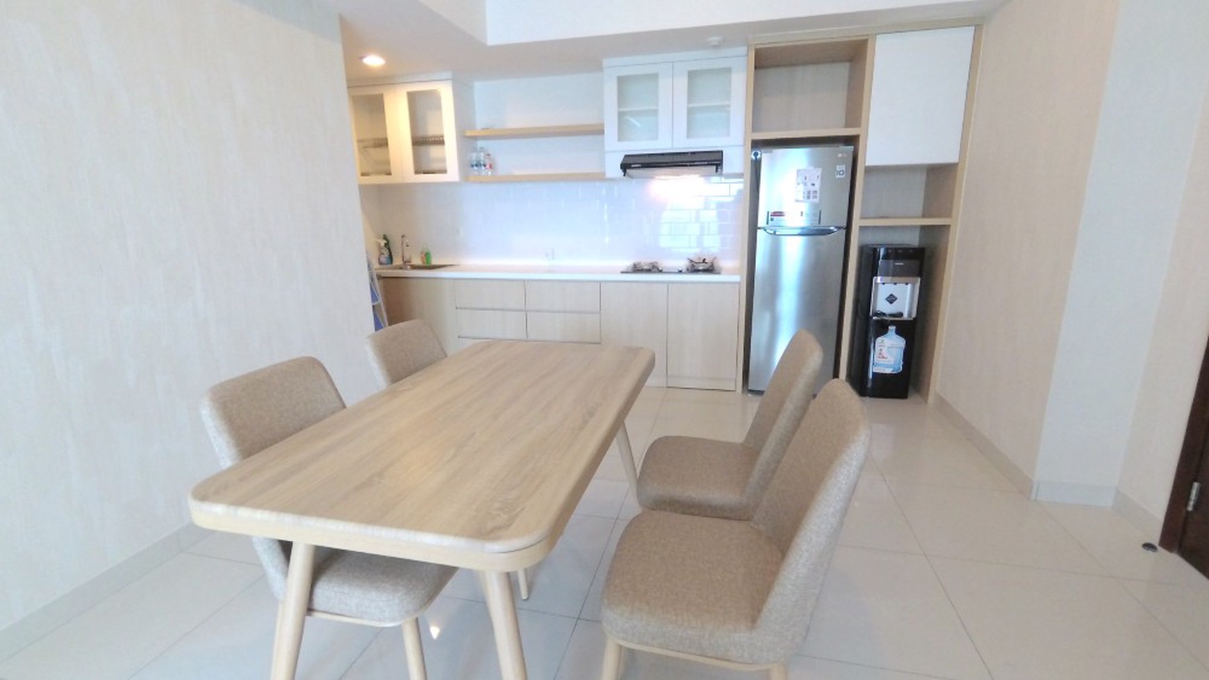 The Kensington Royal Suites 2 bedrooms 79m2 Furnished, View Pool