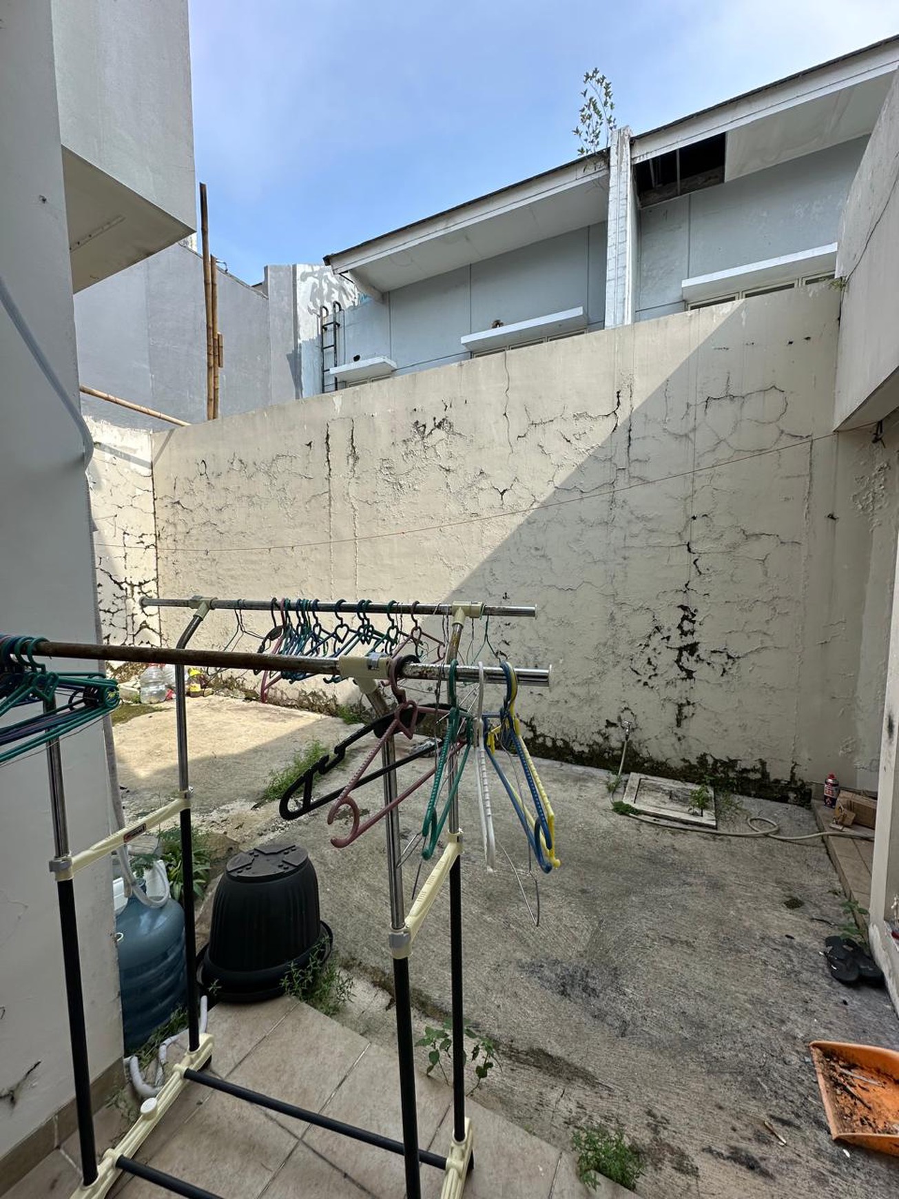 Rumah 2 lantai di Grand Taruma Karawang