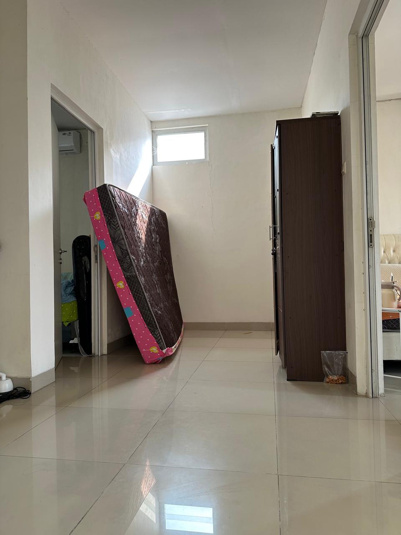 Rumah 2 lantai di Grand Taruma Karawang