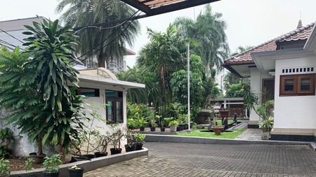 Di Jual Rumah Jl. Cilandak 1 Ujung - Mewah dan Klasik By Hadi Prana