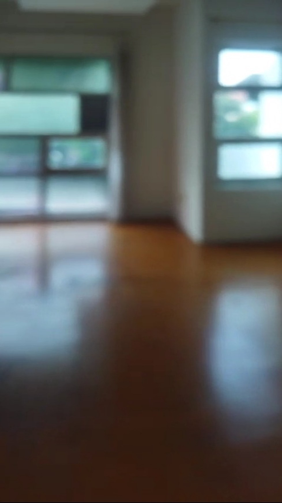 Rumah Usaha dengan potensi besar!! Disewakan hanya lantai 2 saja di jalan Seruling (terusan Kopyor), Kelapa Gading