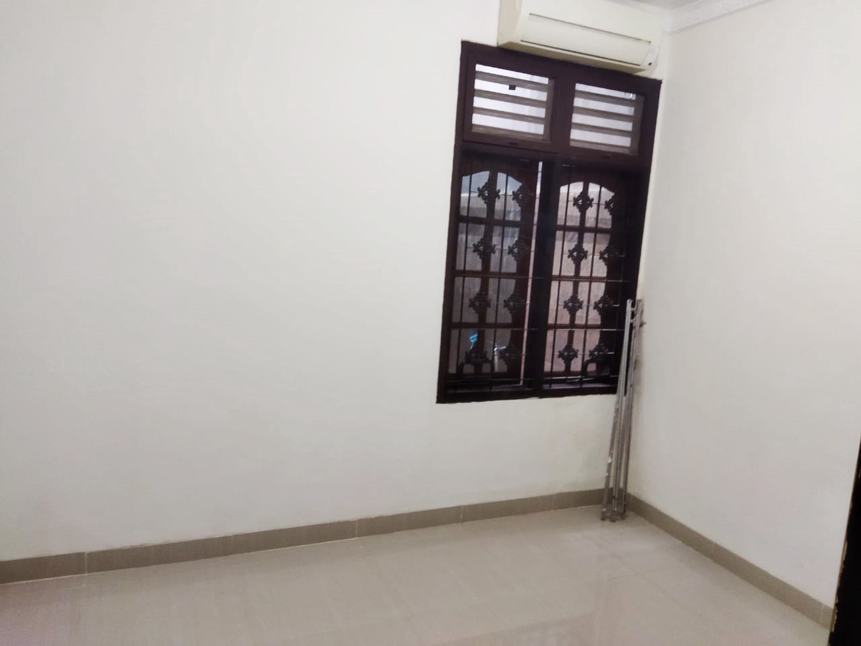 Rumah Bagus Siap Huni Asri di Kartika Alam, Pondok Indah, Jakarta Selatan
