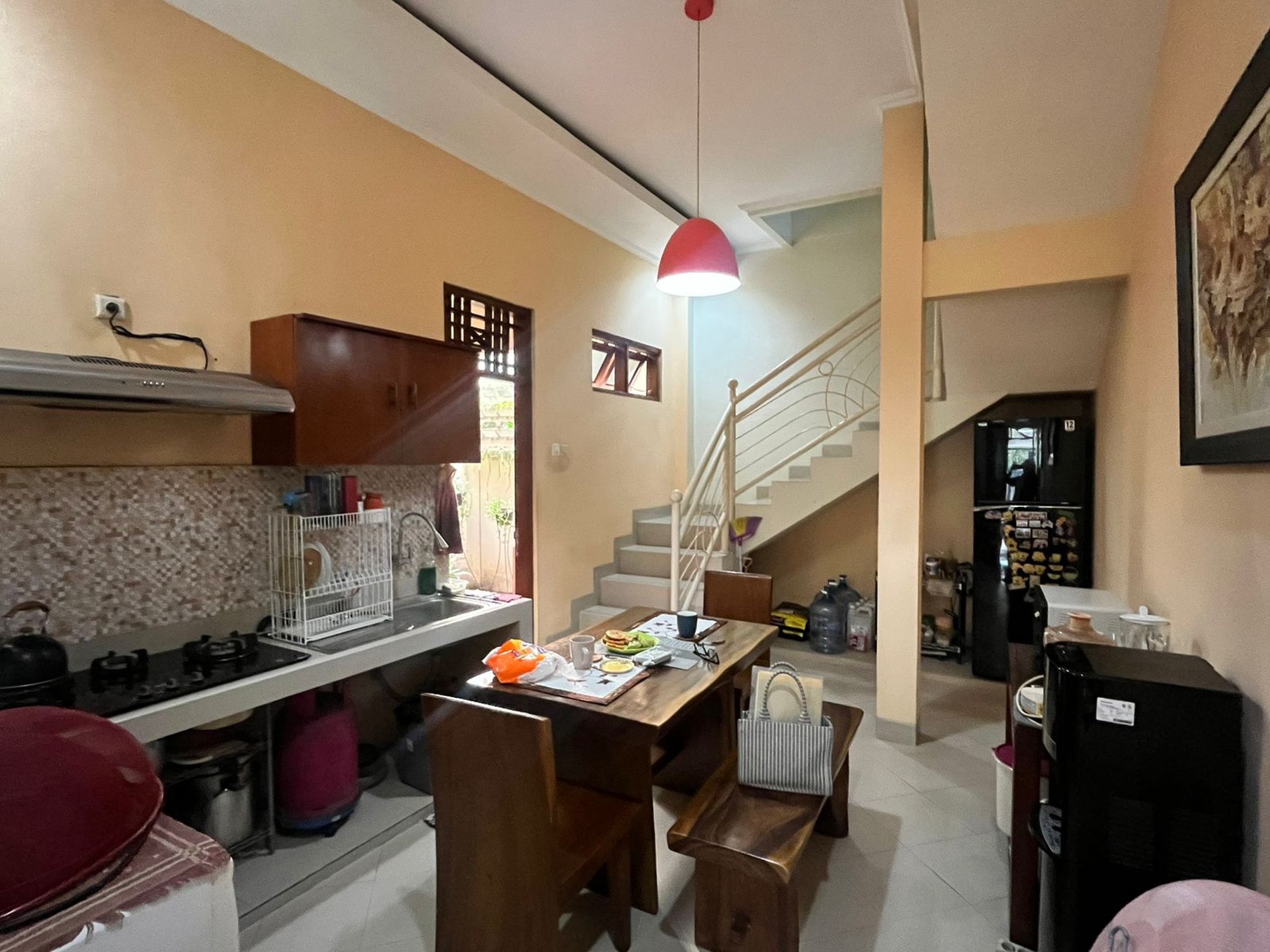 Rumah nyaman dan asri di Jagakarsa