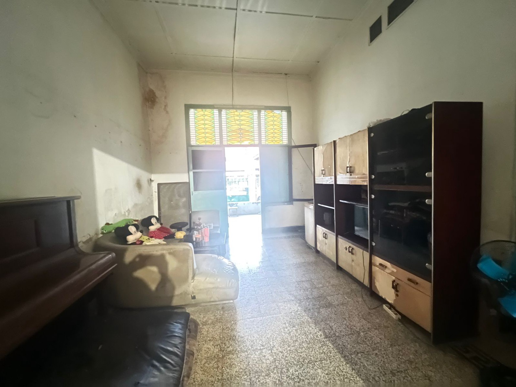 JUAL / SEWA CEPAT RUMAH HITUNG TANAH JL. WAHIDIN SURABAYA PUSAT HARGA UPDATE