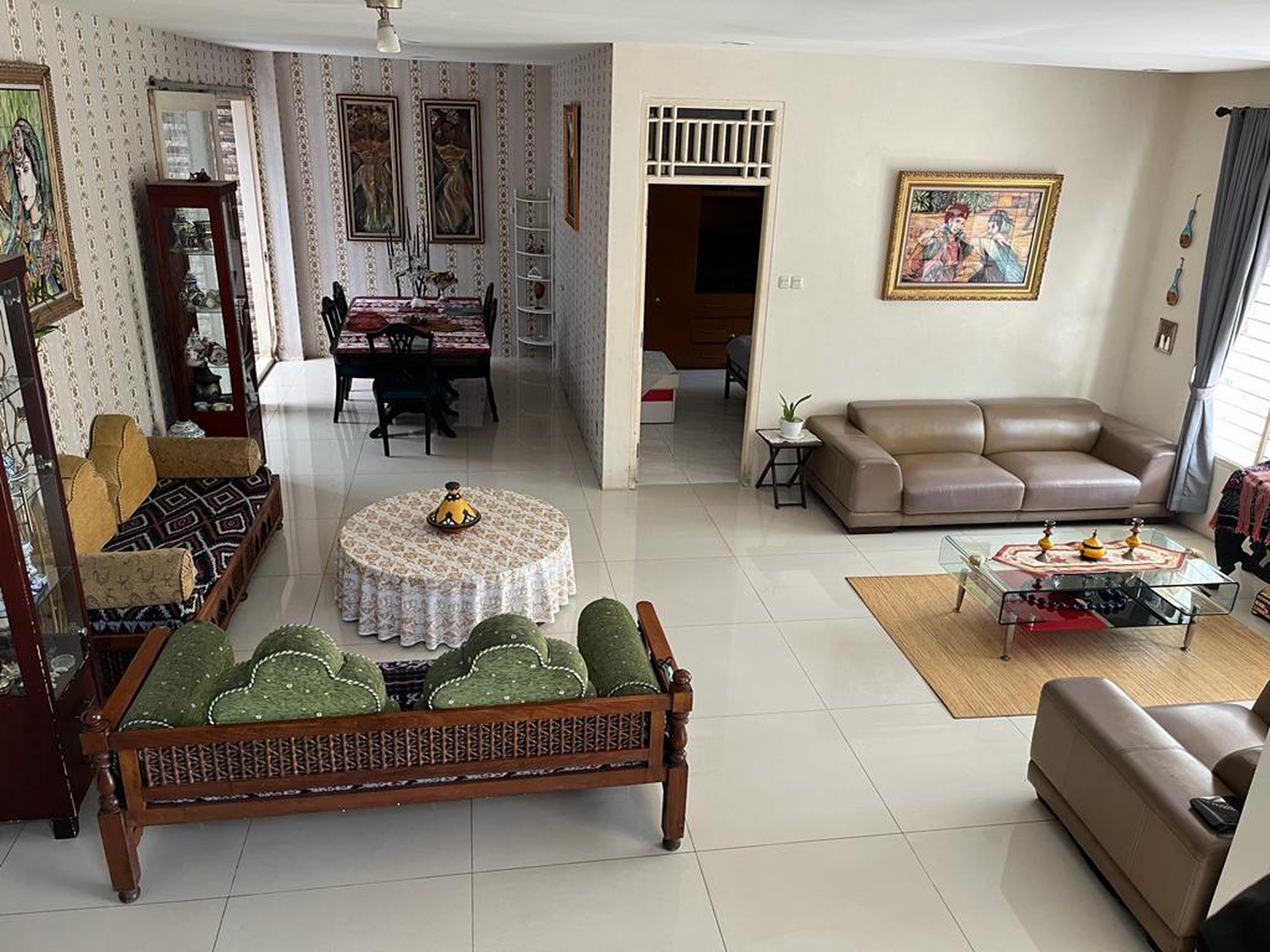 Rumah di Bintaro nyaman dan asri