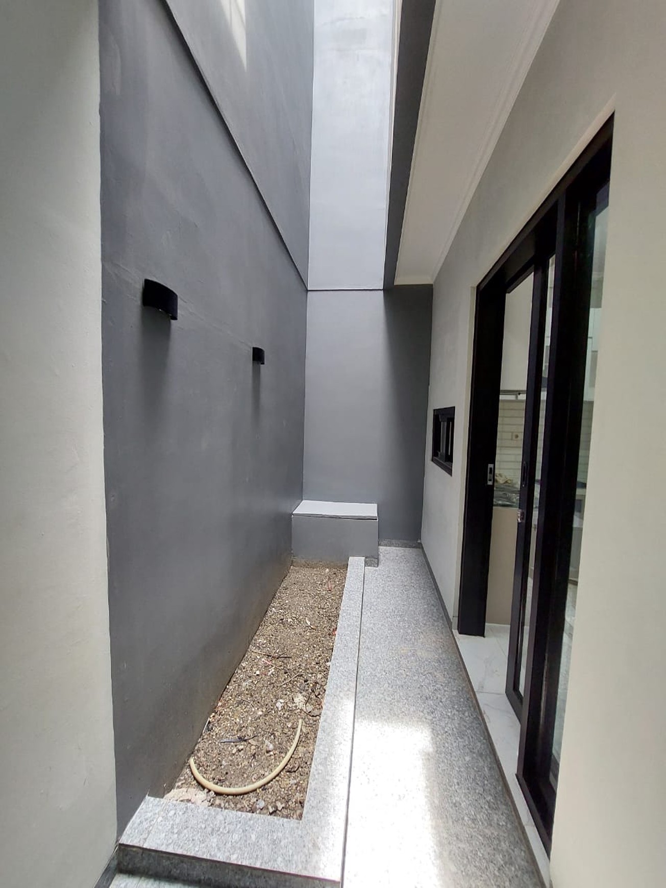 Rumah baru dibawah 2 M Di Villa Bintaro Regency Pondok Aren