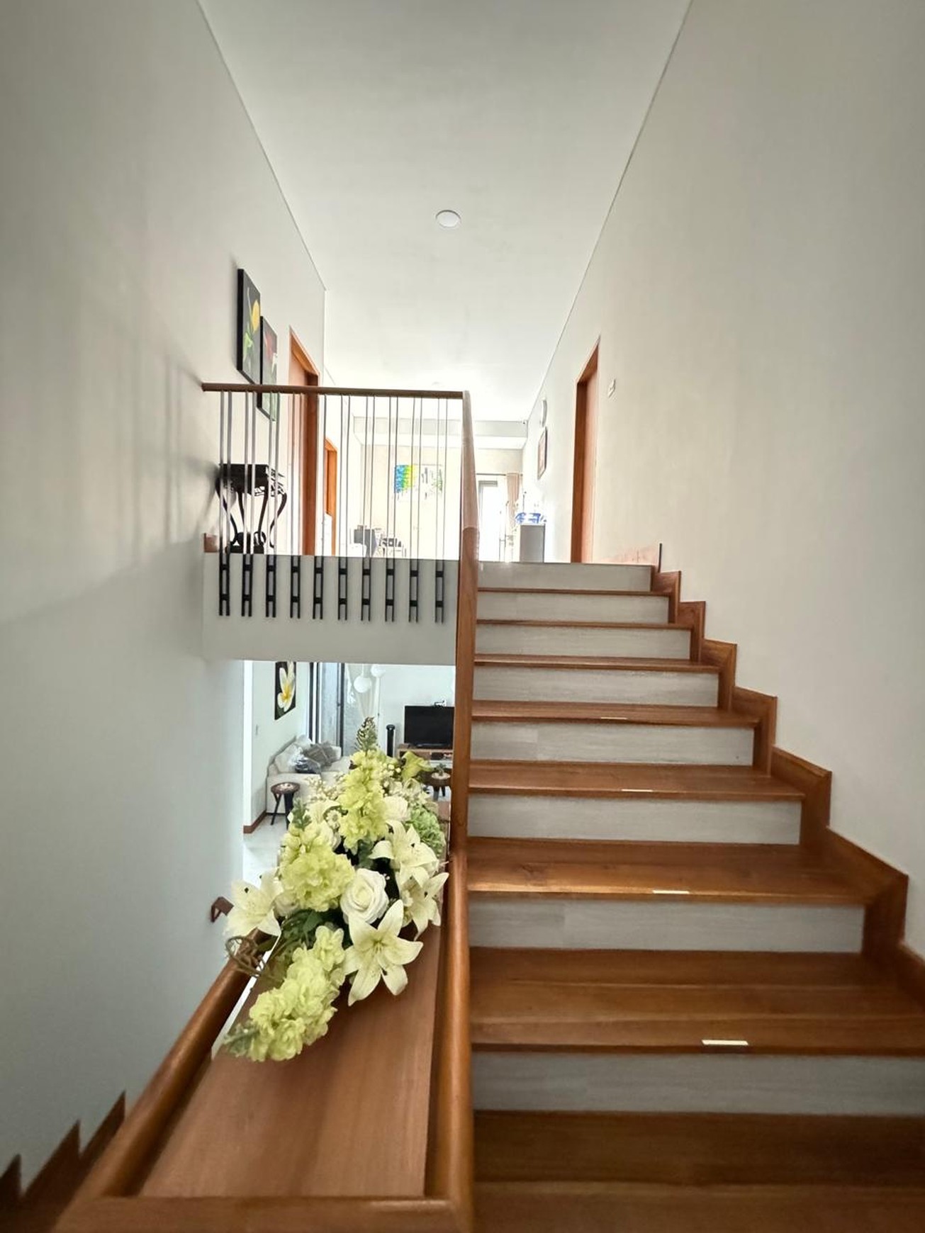 Rumah Villa 2 Lantai Siap Huni Fully Furnished Di Sentul City Bogor